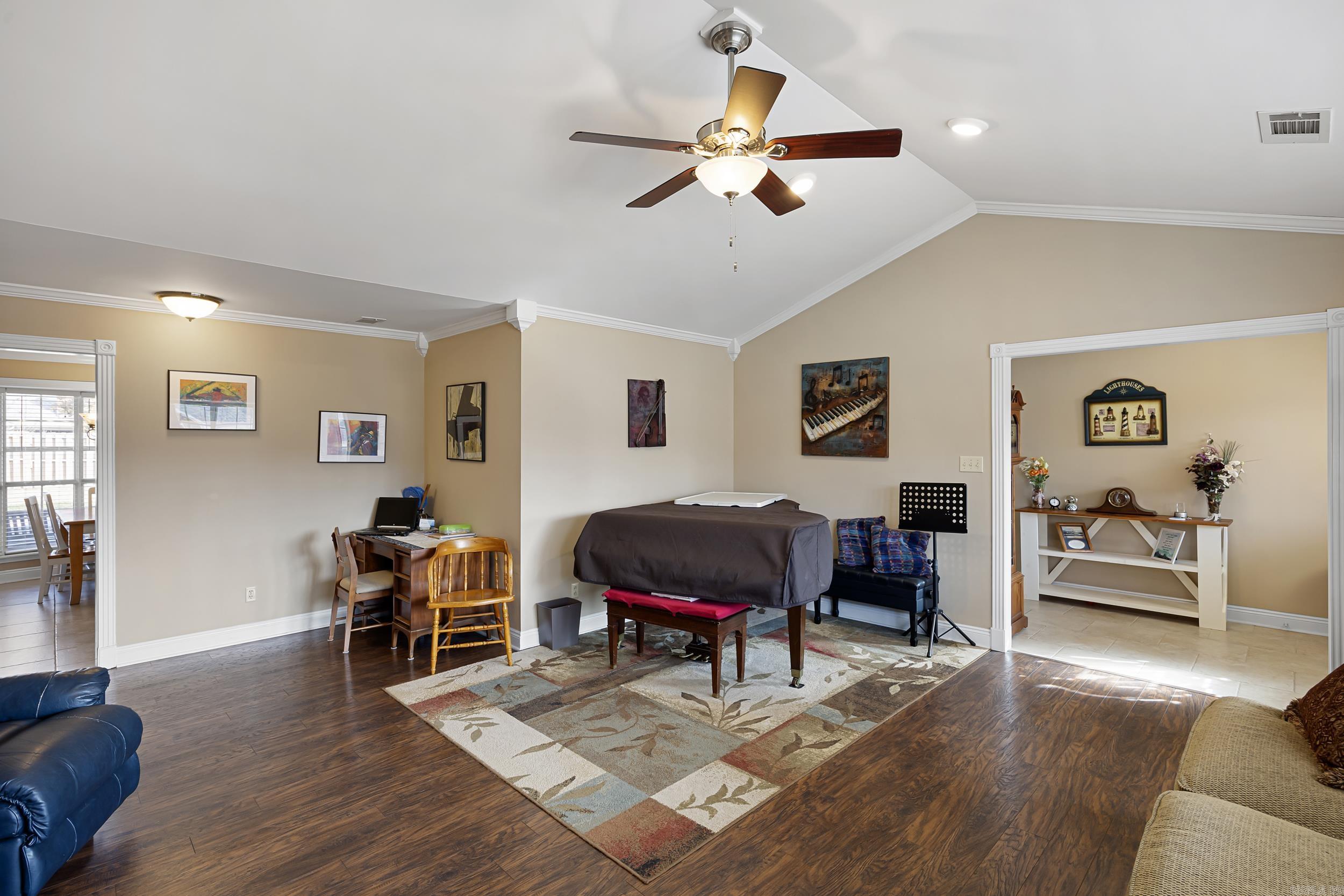 BROOKSIDE ESTATES - Residential