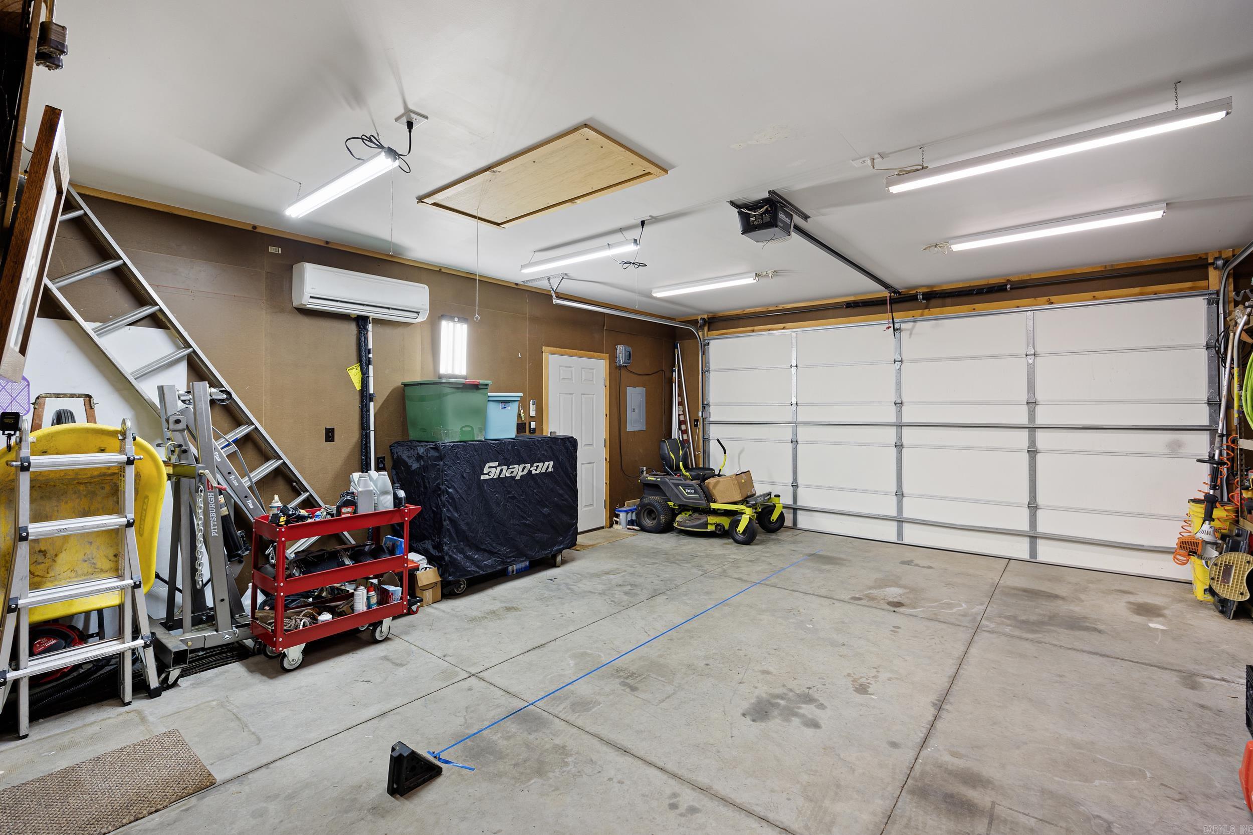 BROOKSIDE ESTATES - Residential