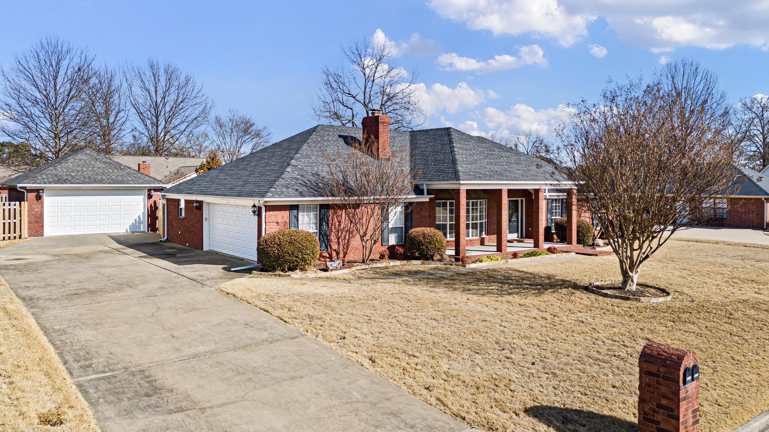 BROOKSIDE ESTATES - Residential