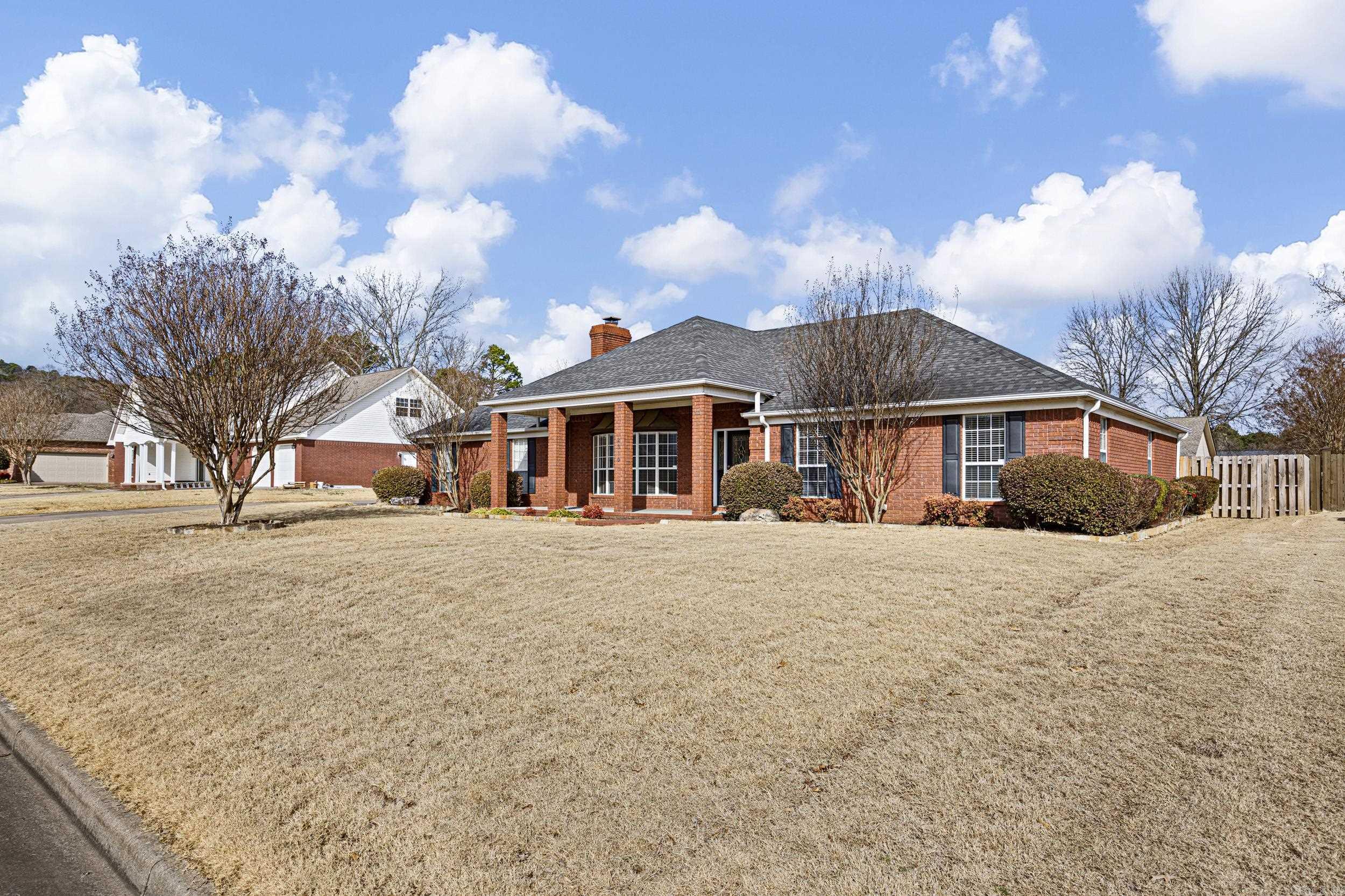 BROOKSIDE ESTATES - Residential