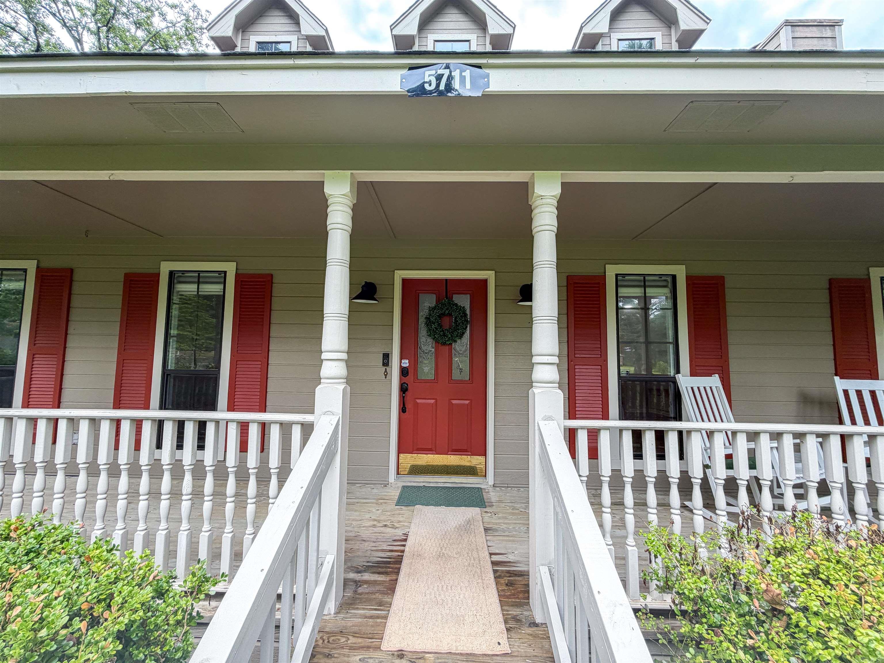 BUGG EDDIE & BERTHA - Residential