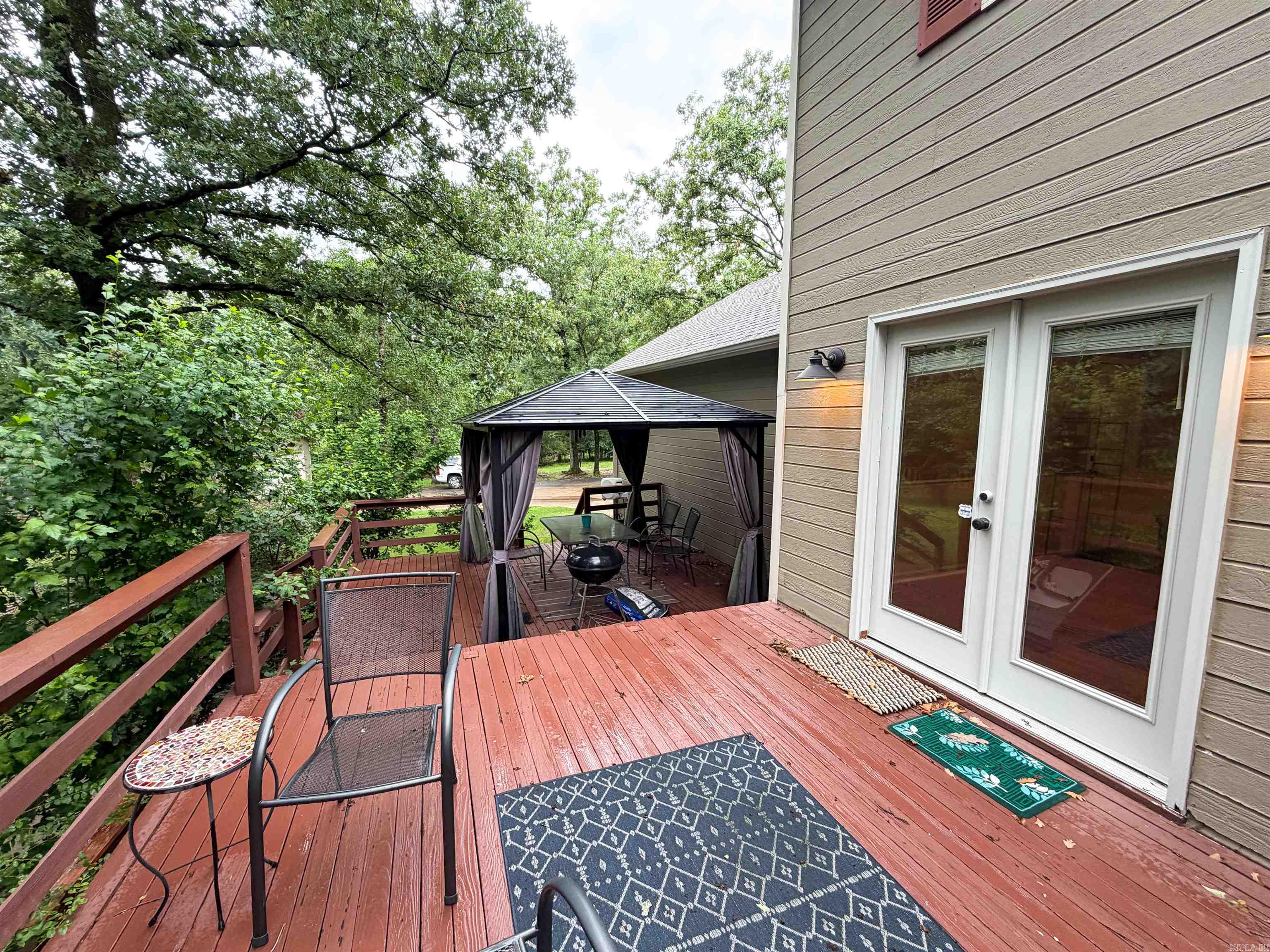 BUGG EDDIE & BERTHA - Residential