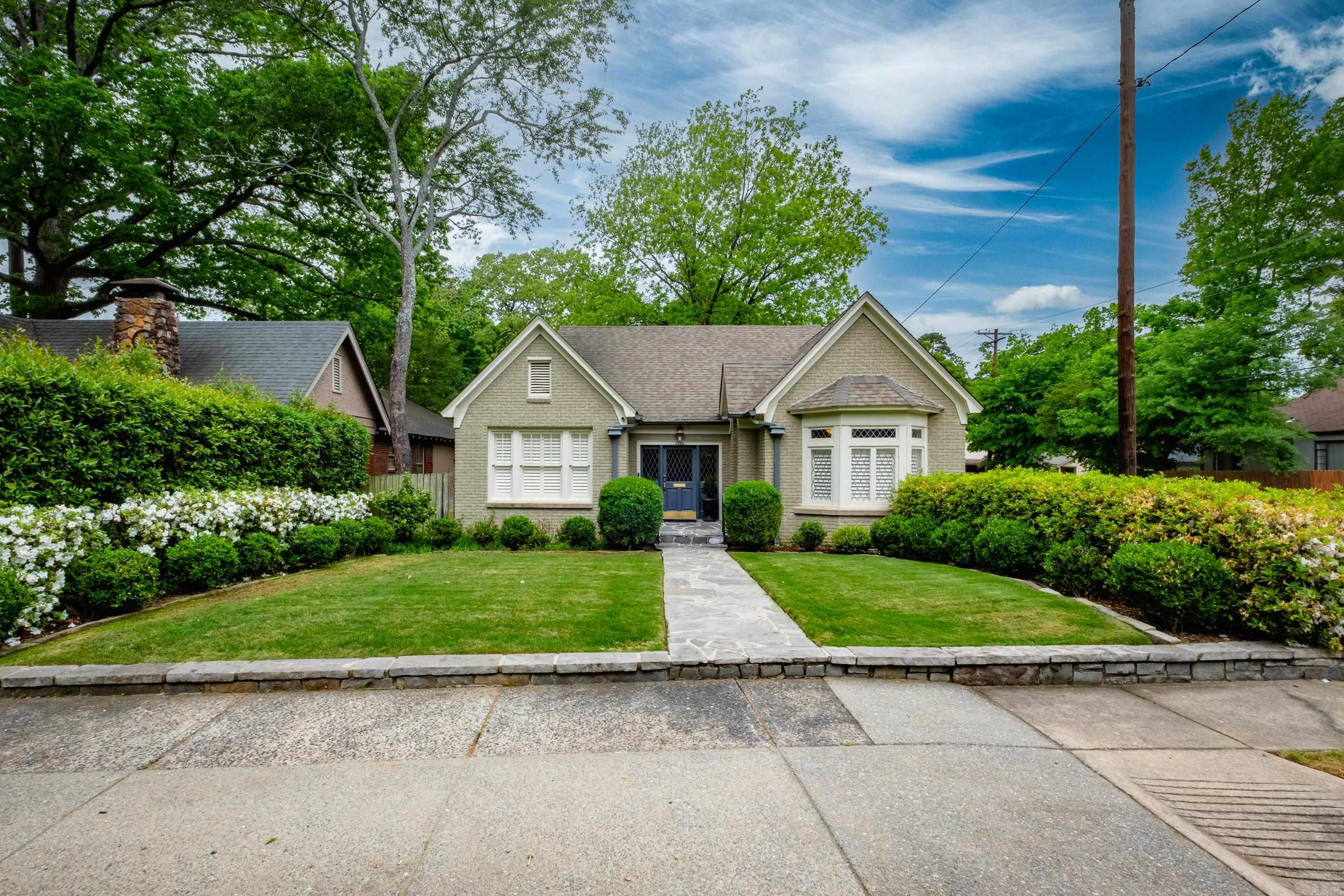 CLIFFEWOOD - Residential