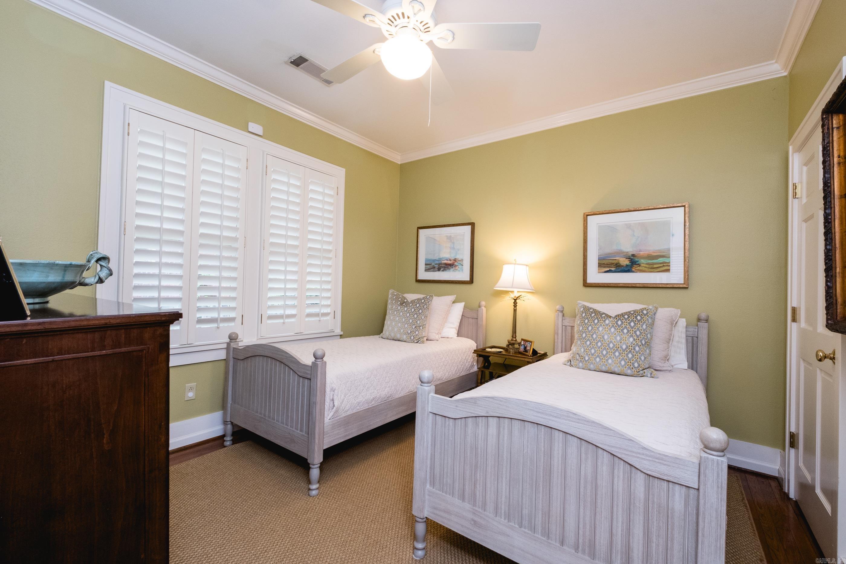 CLIFFEWOOD - Residential