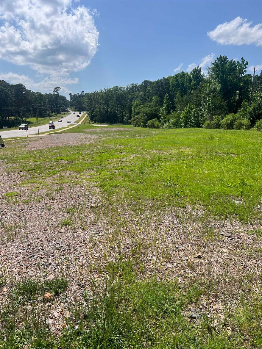 Huge potential here.  High traffic area.  This area continues to grow!