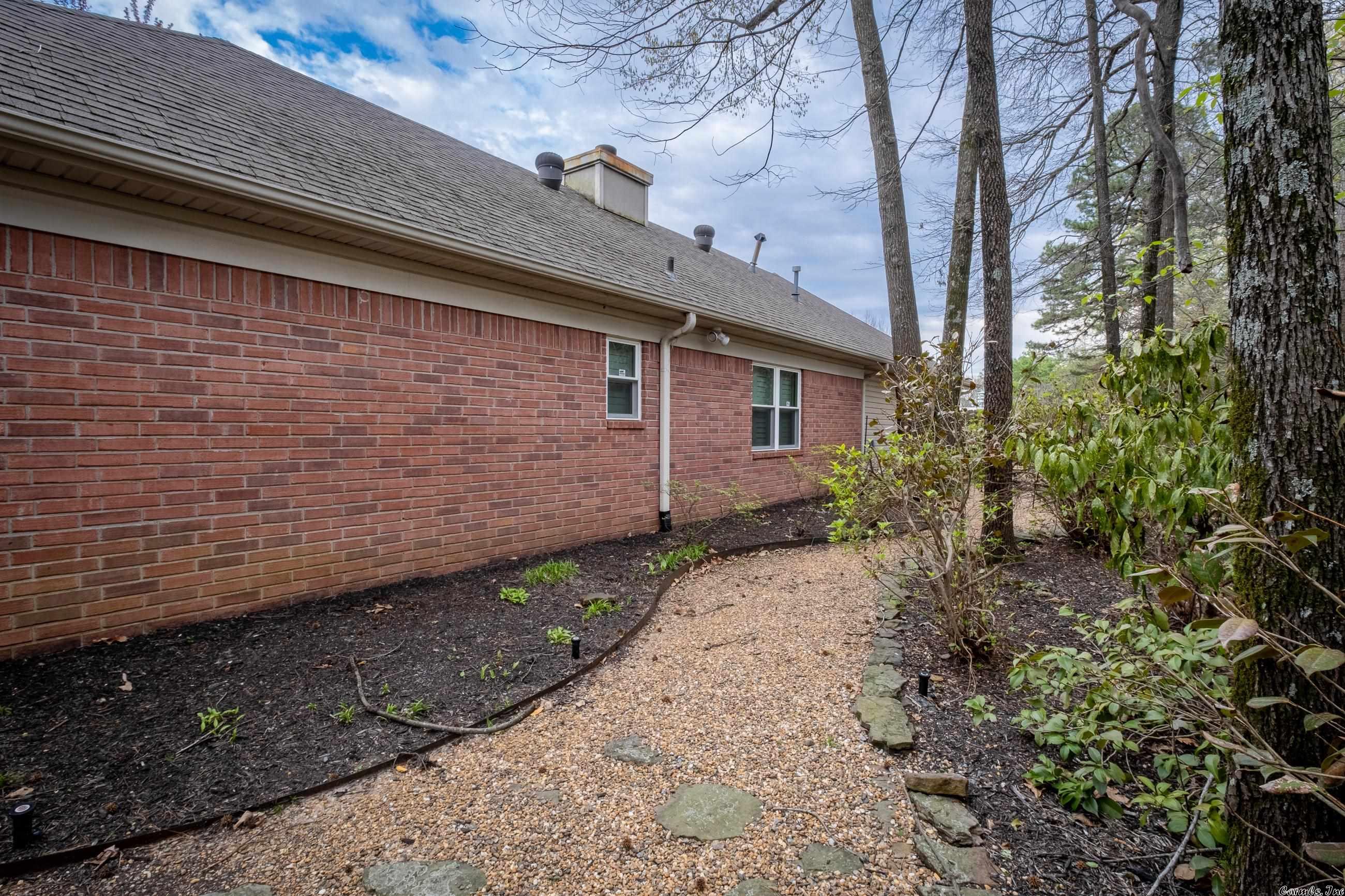 CHARLESTON PLACE - Residential