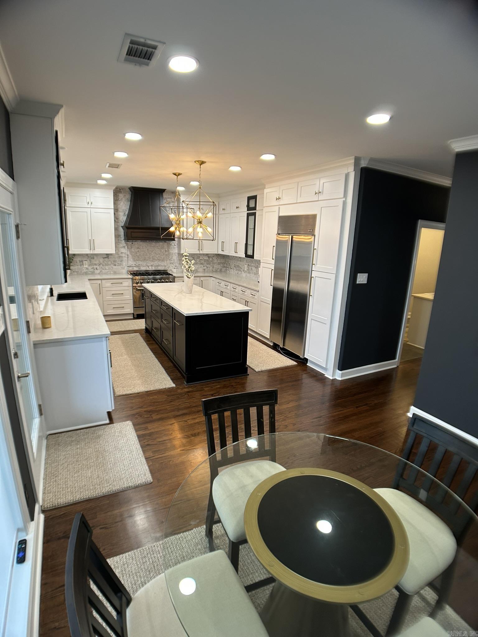 BELLE POINTE ADDN - Residential