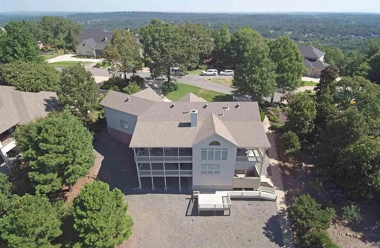 BELLE POINTE ADDN - Residential