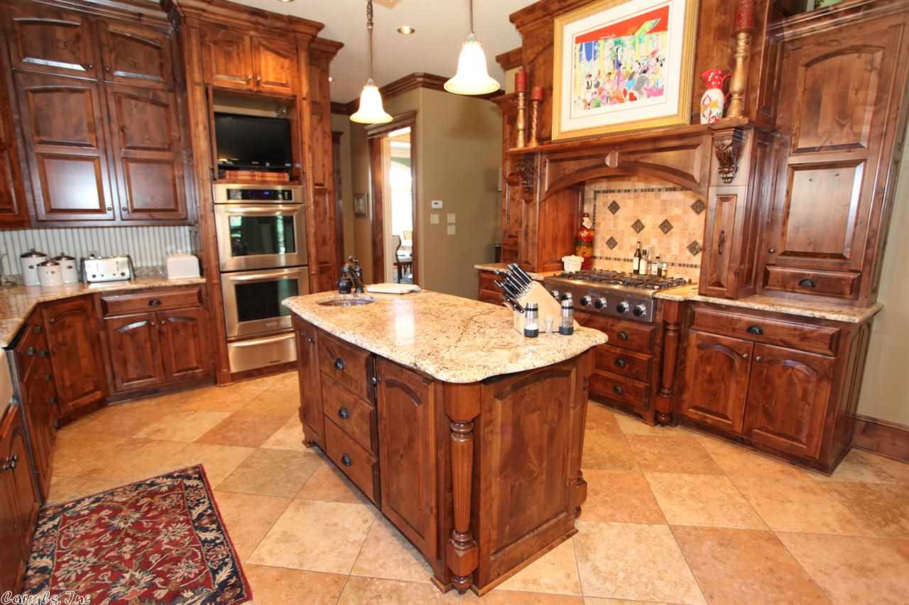 CHENAL VALLEY BASCOM PLACE - Residential