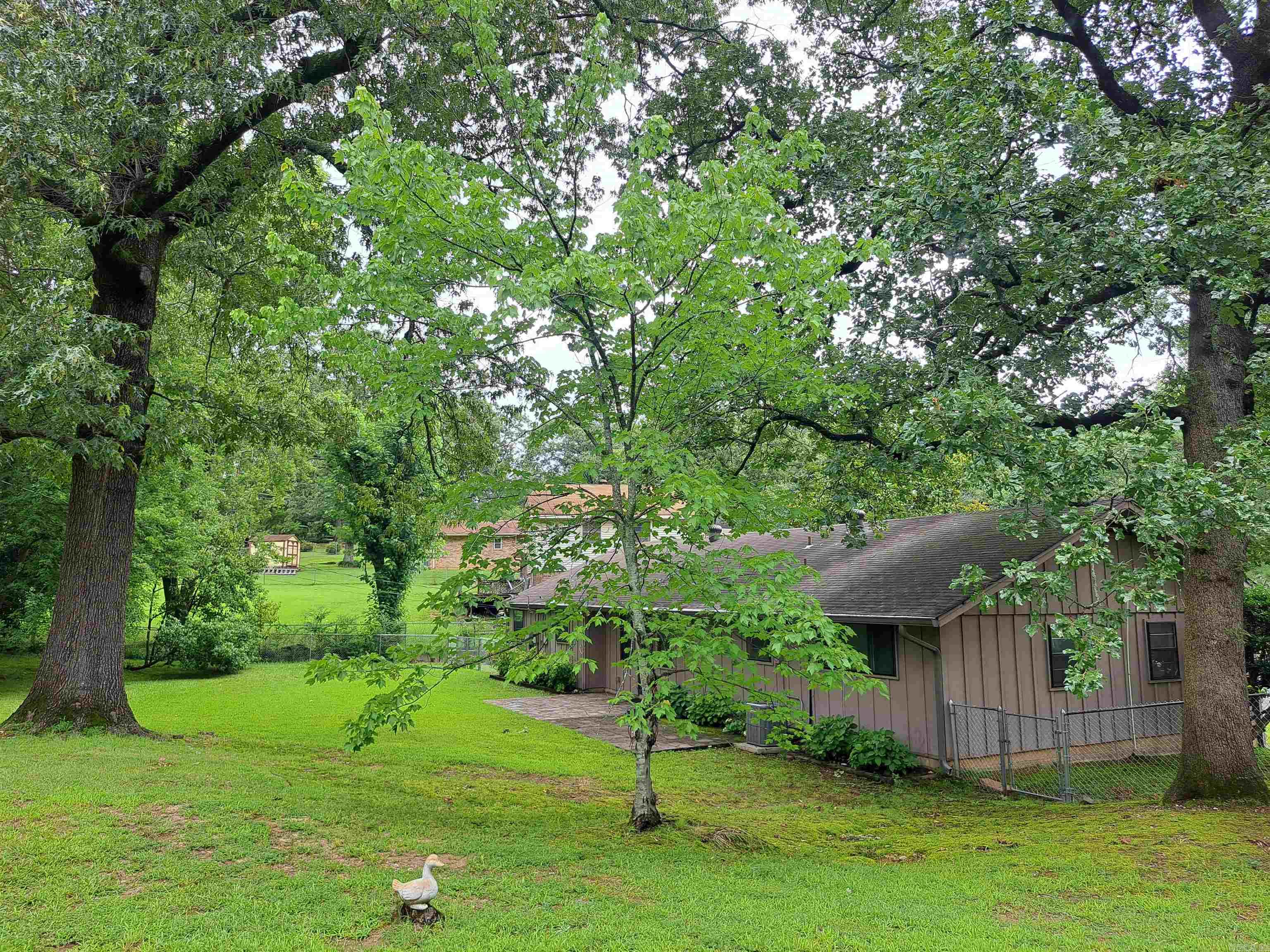 INDIAN HILLS - Residential