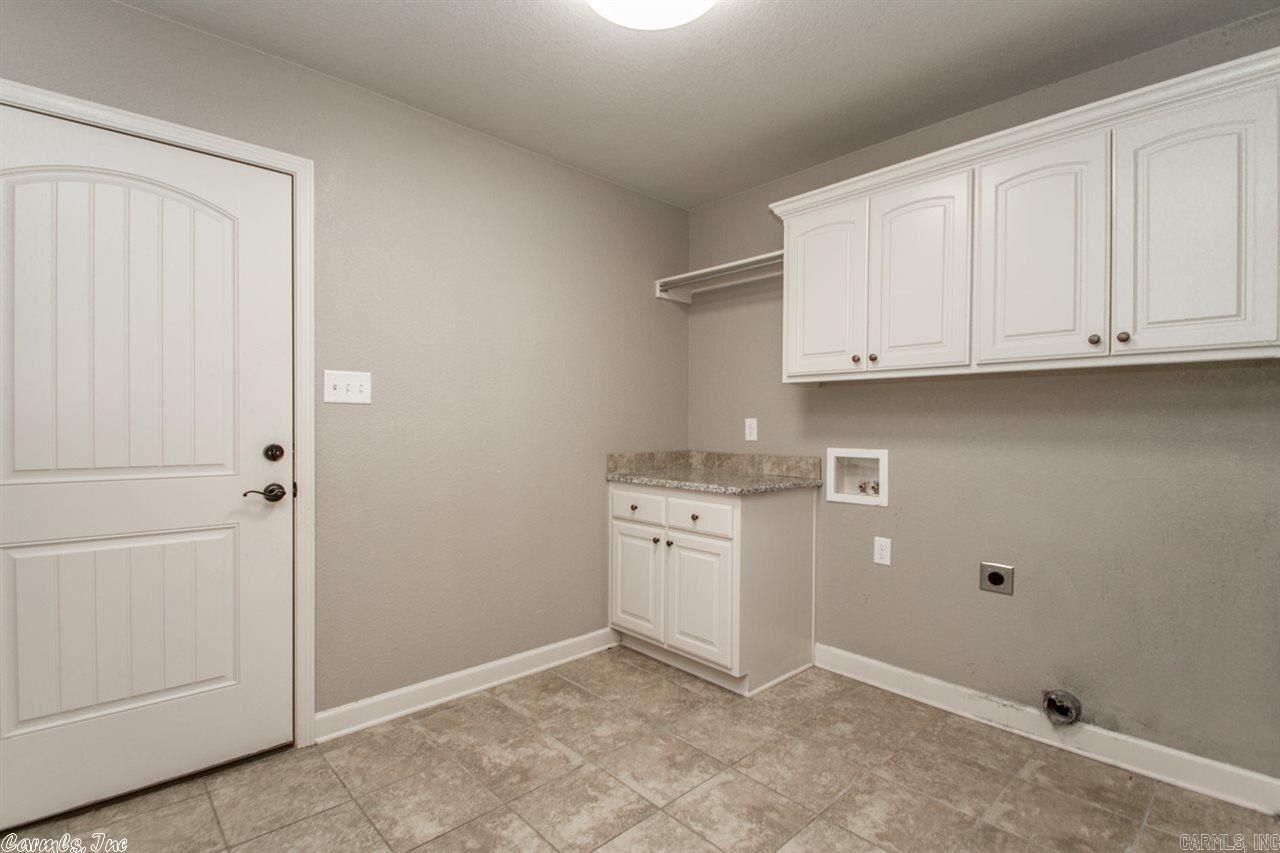 MILLERS GLENN - Residential Lease