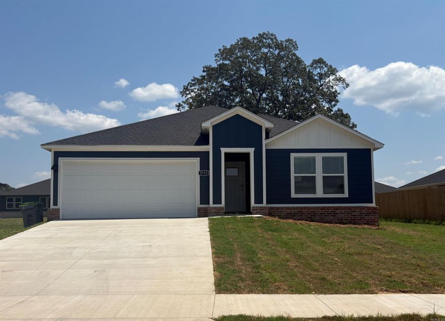 Representative photos only and vary as built! The Charming Cali Floorplan is one of our single-story floorplans featured in Kensington Place community in Bryant, Arkansas. This spacious floor plan offers an open concept living area, where your kitchen, living, and dining areas blend seamlessly into a space perfect for everyday living and entertaining. The kitchen features 36” cabinets, quartz countertops, and stainless-steel appliances. You’ll find LVP throughout living areas, with carpet in all bedrooms and closets. The primary bedroom has an en-suite bathroom that features a walk-in closet and a walk-in shower. These homes will feature beautiful Hardie® siding and a covered patio (per plan). Taxes TBD. Special builder warranty. Photos are stock photos and may vary as built.