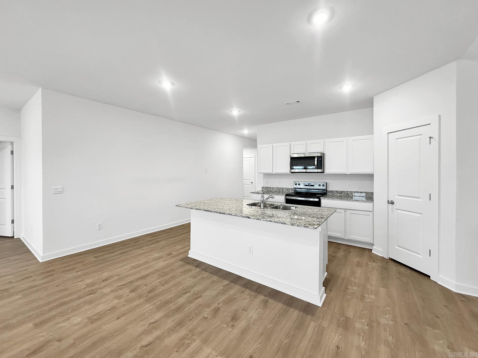 KENSINGTON PLACE - Residential