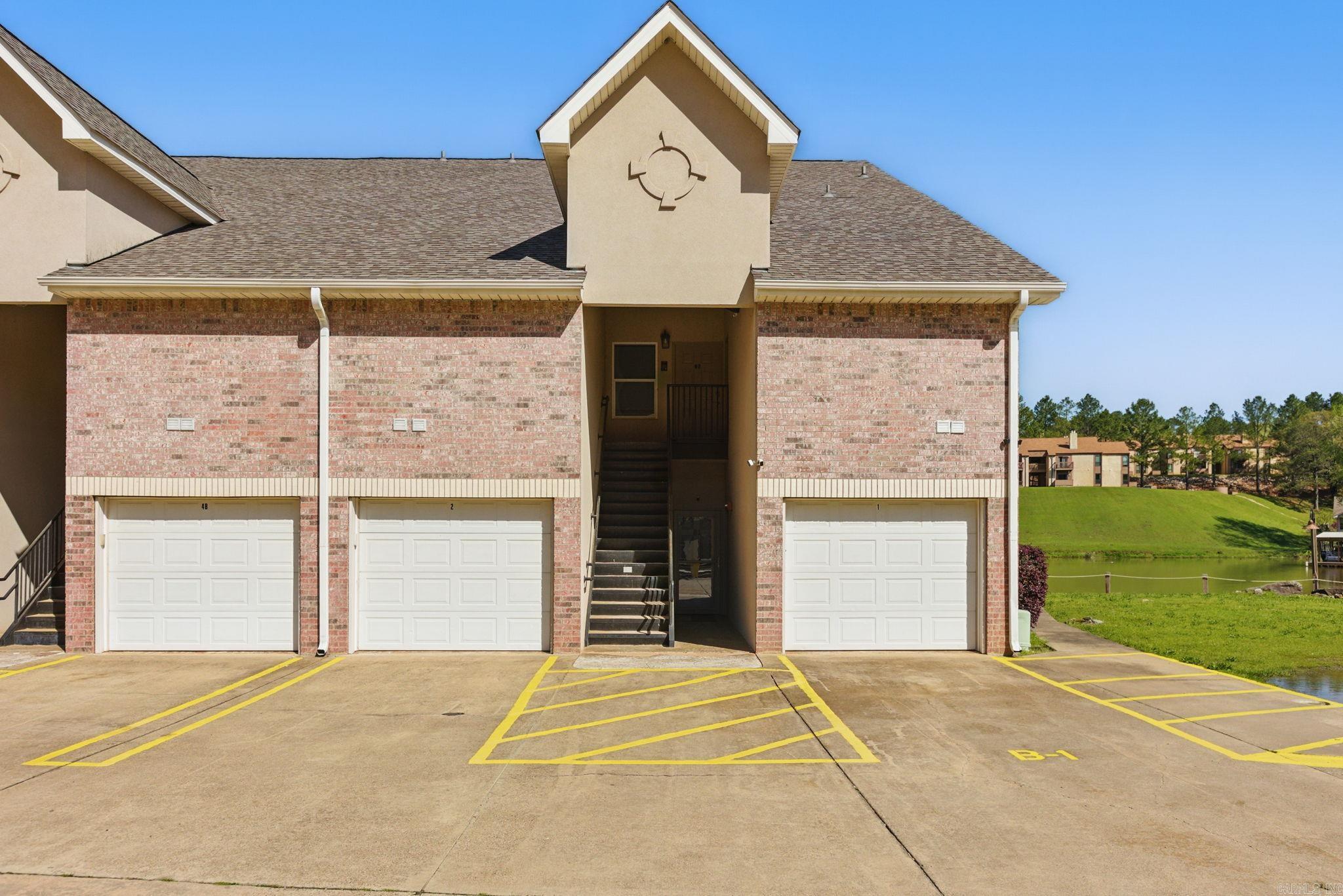 GRAND POINTE VIEW HPR - Residential