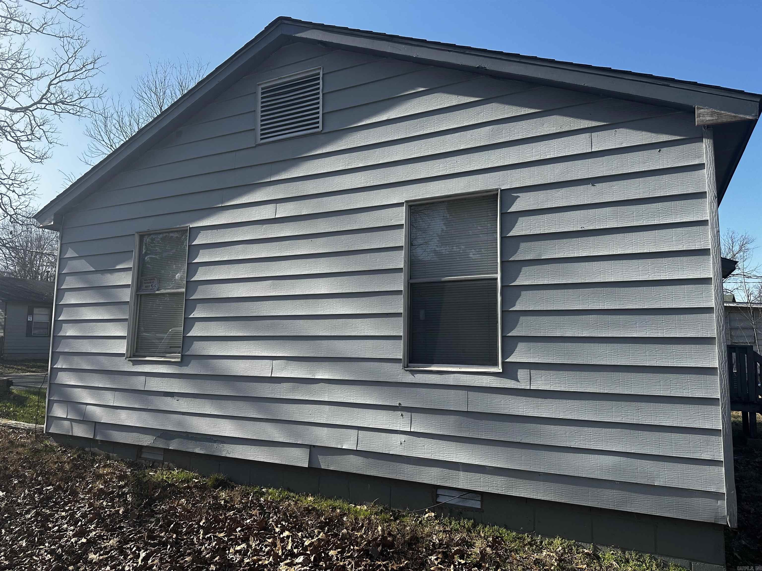 SUNNYSIDE HILLS ADDN TO JACK - Residential