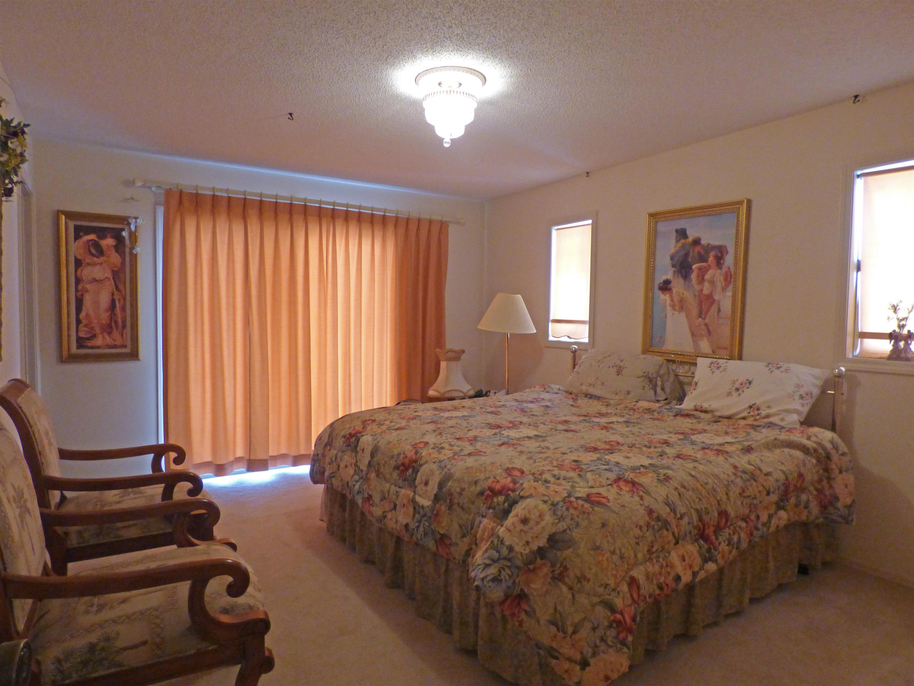 THUNDERBIRD - Residential