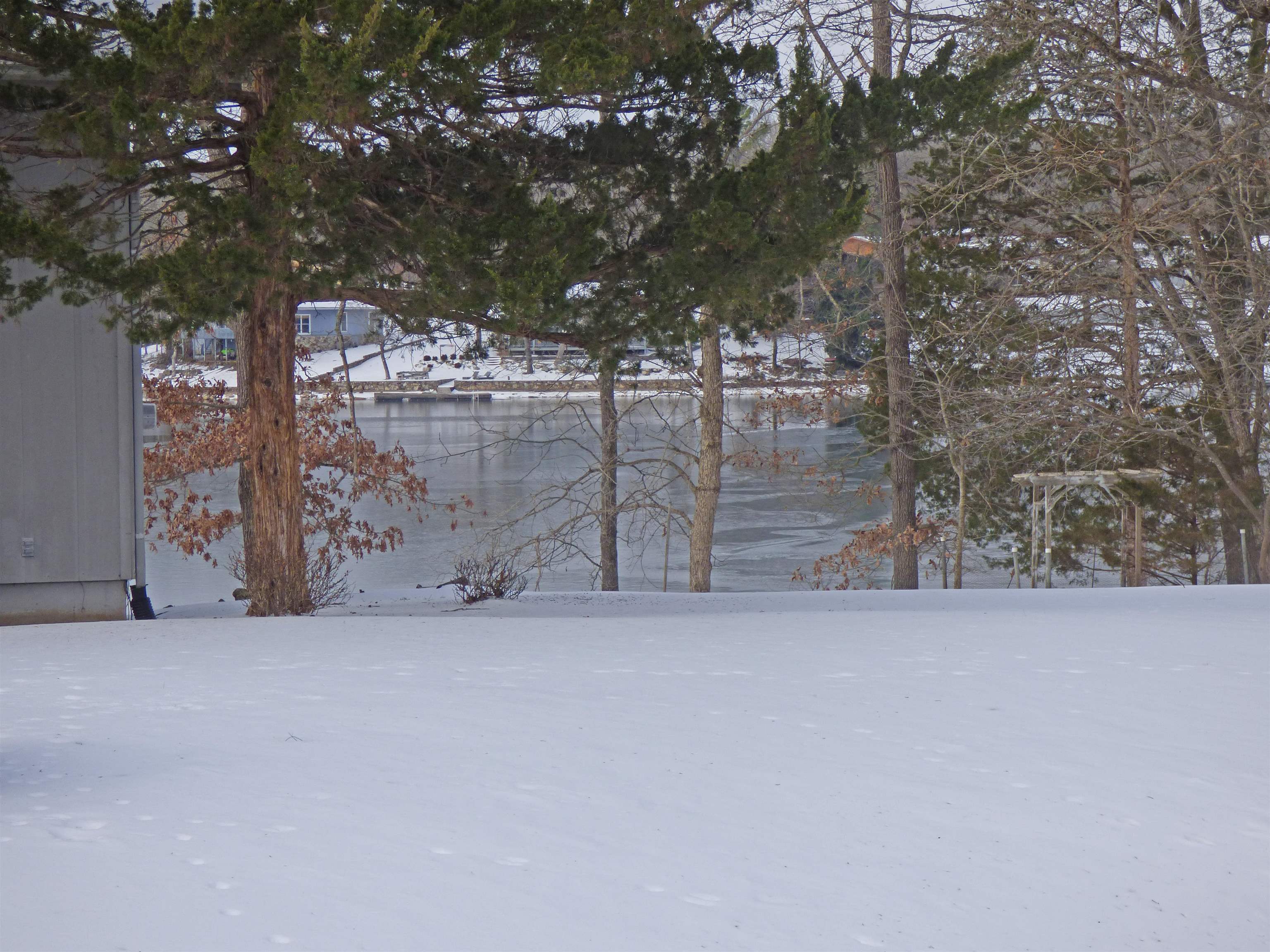 THUNDERBIRD - Residential