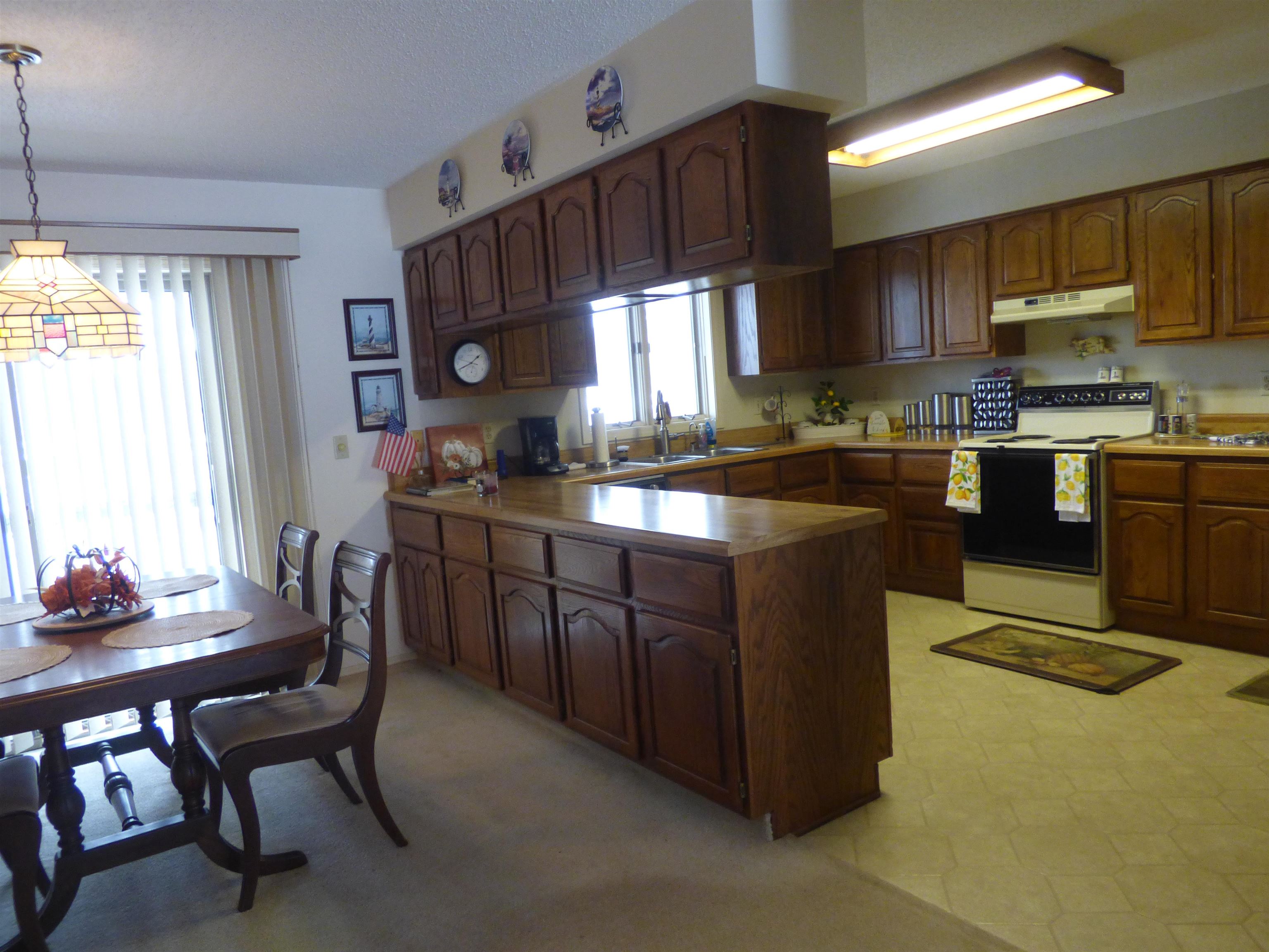 THUNDERBIRD - Residential