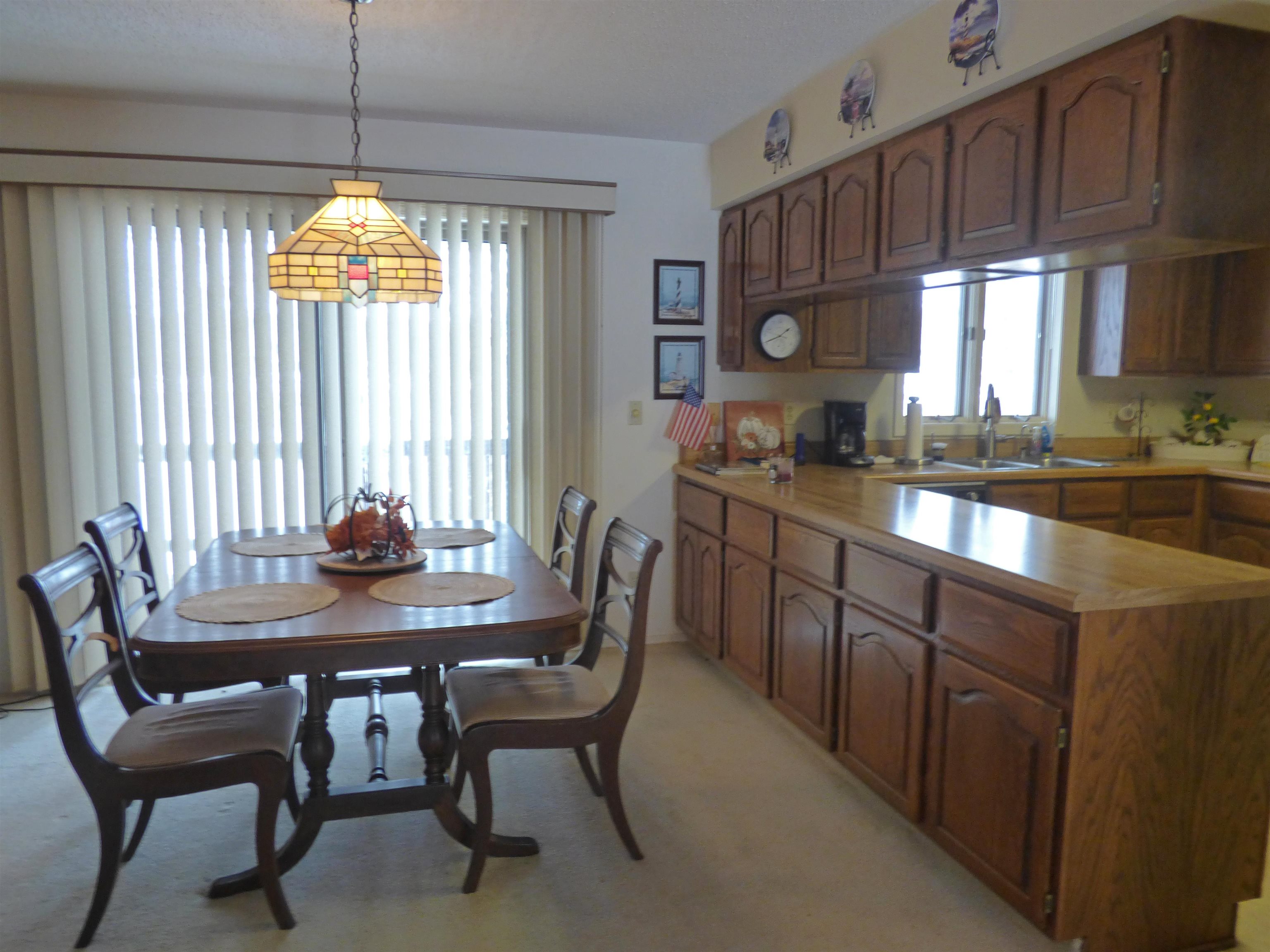 THUNDERBIRD - Residential