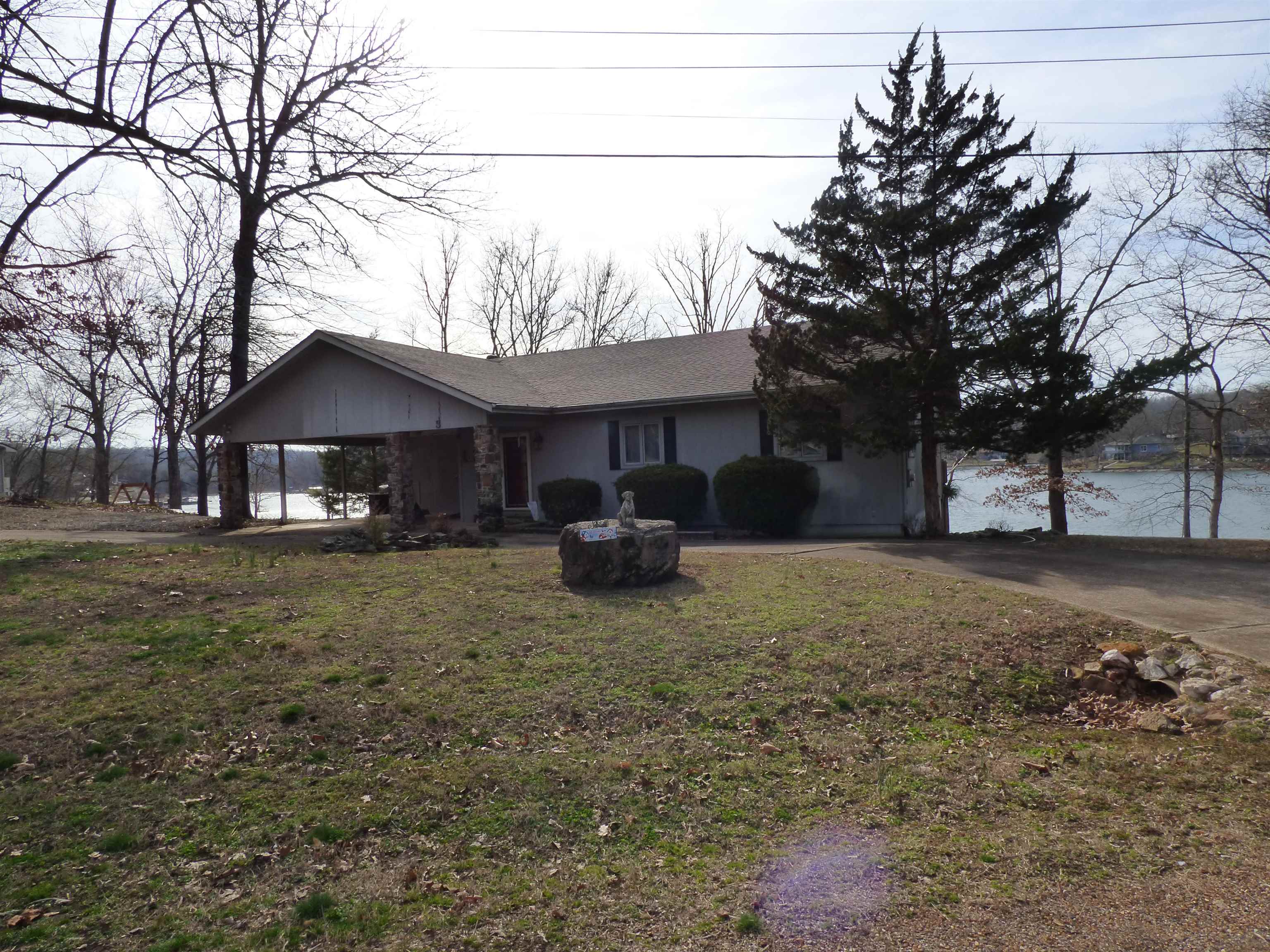 THUNDERBIRD - Residential