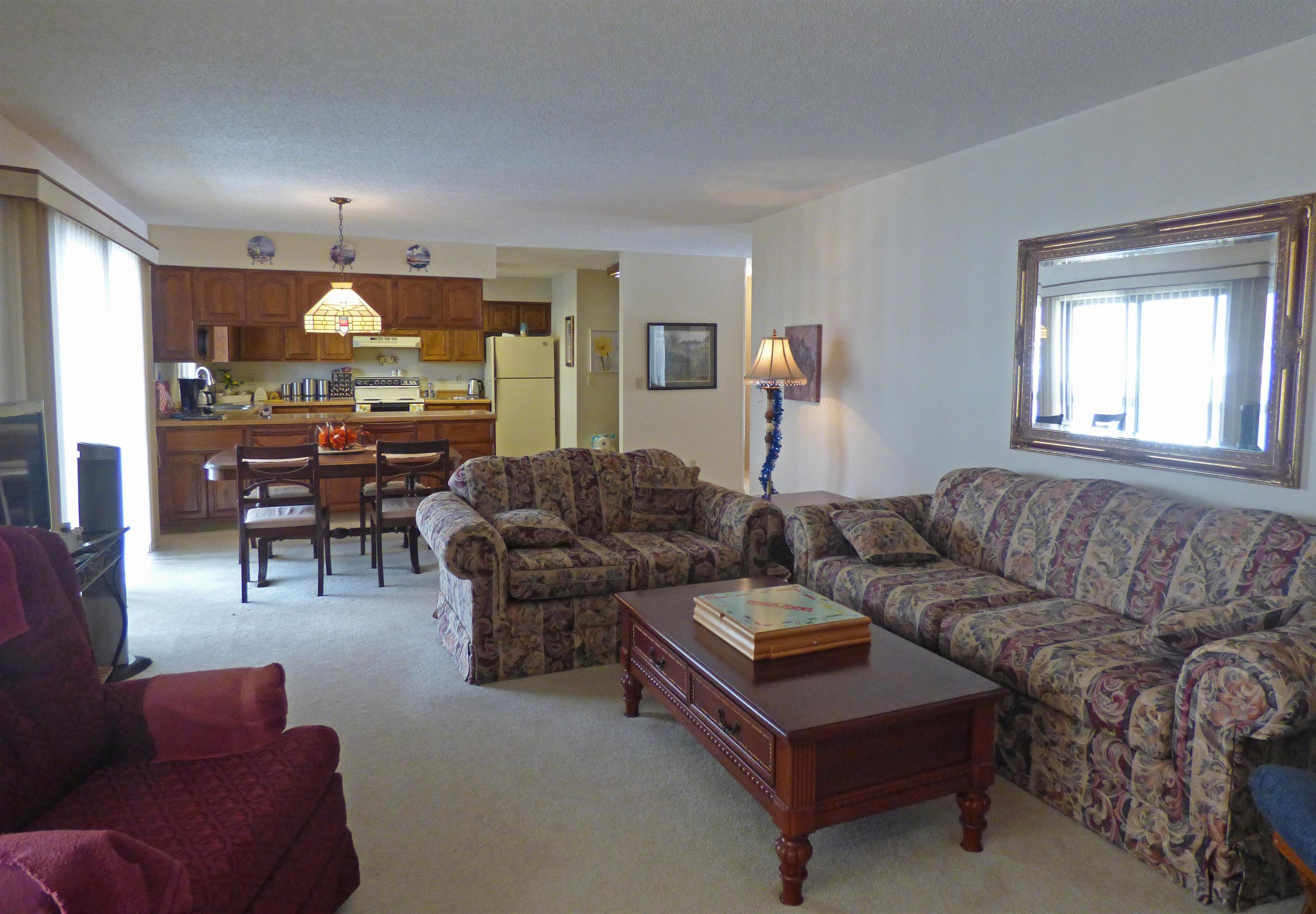 THUNDERBIRD - Residential