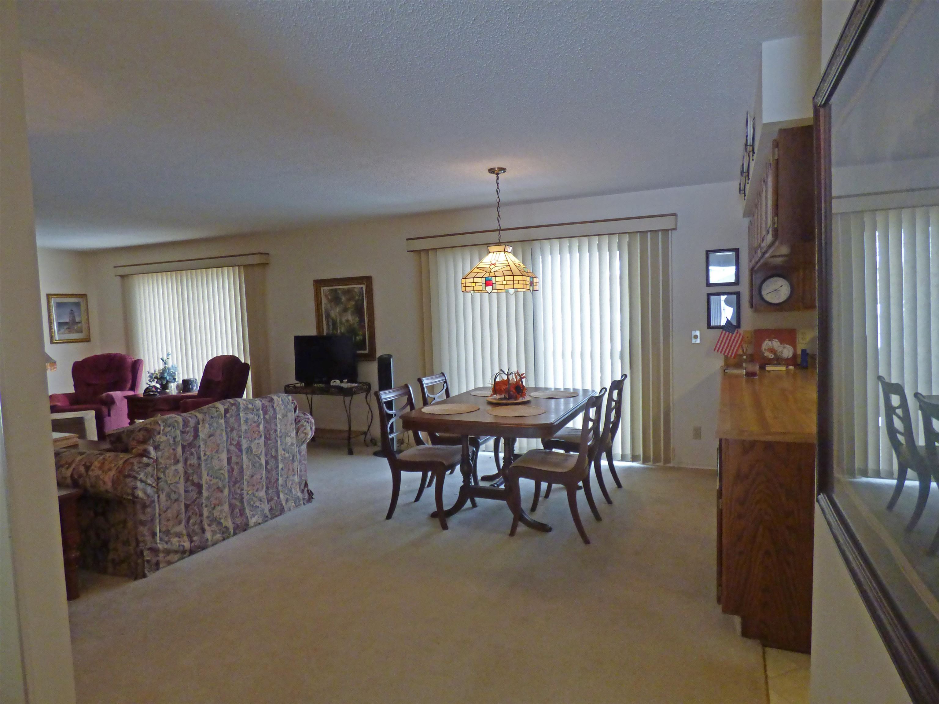 THUNDERBIRD - Residential