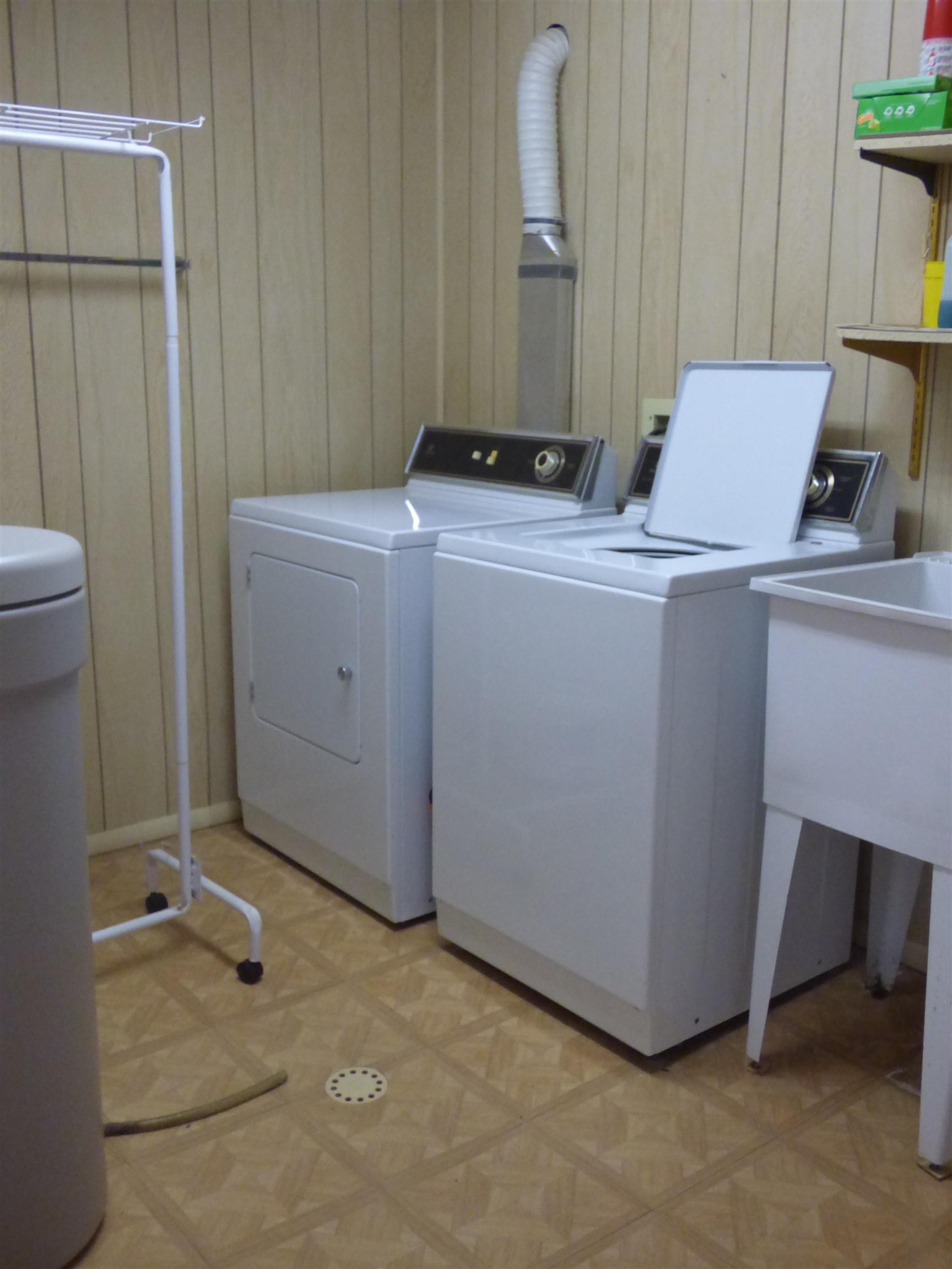 THUNDERBIRD - Residential