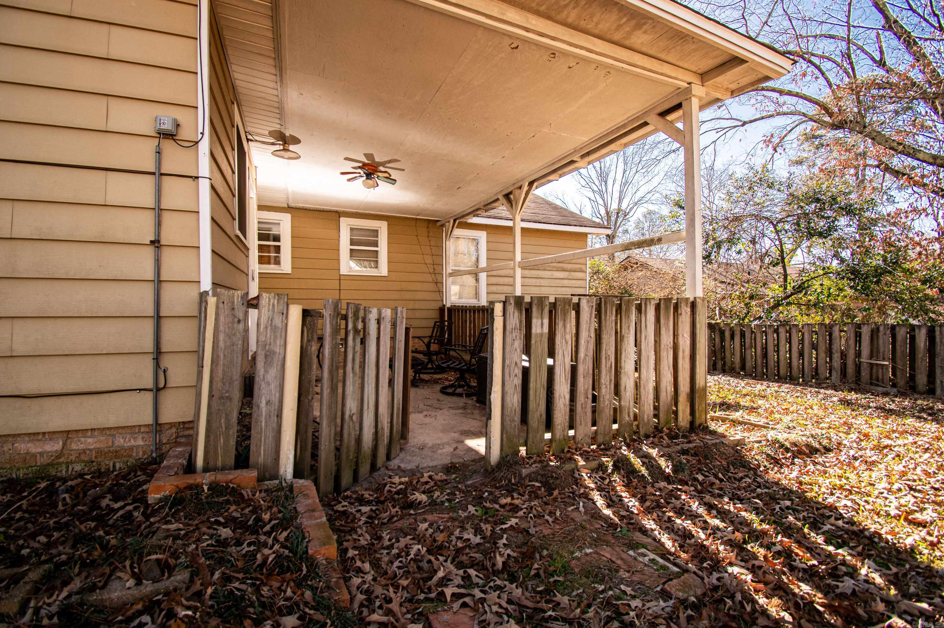 WEST WOODS - Residential