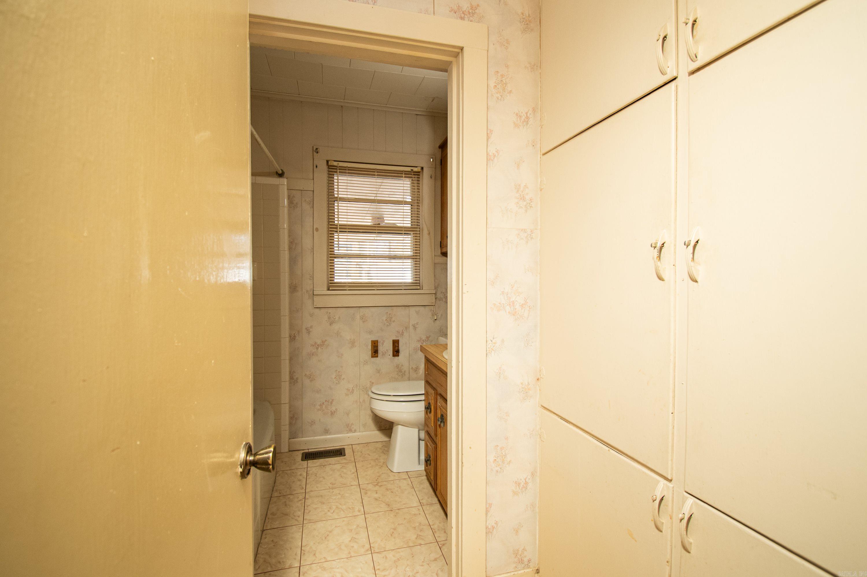 WEST WOODS - Residential