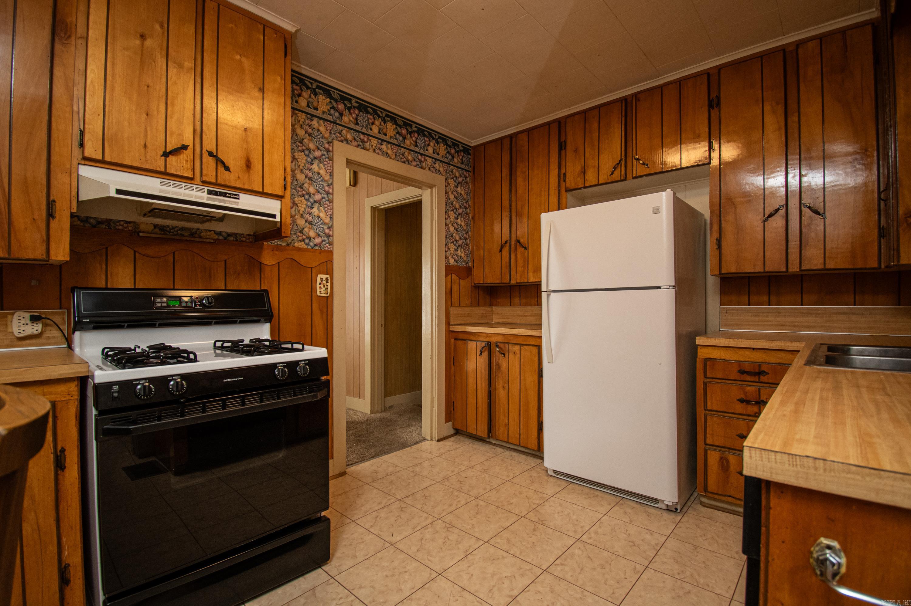 WEST WOODS - Residential