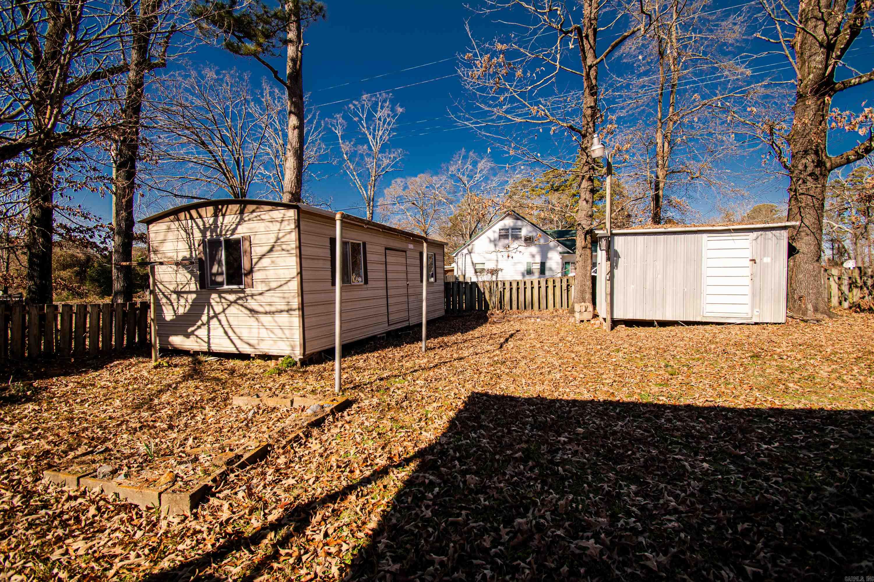 WEST WOODS - Residential