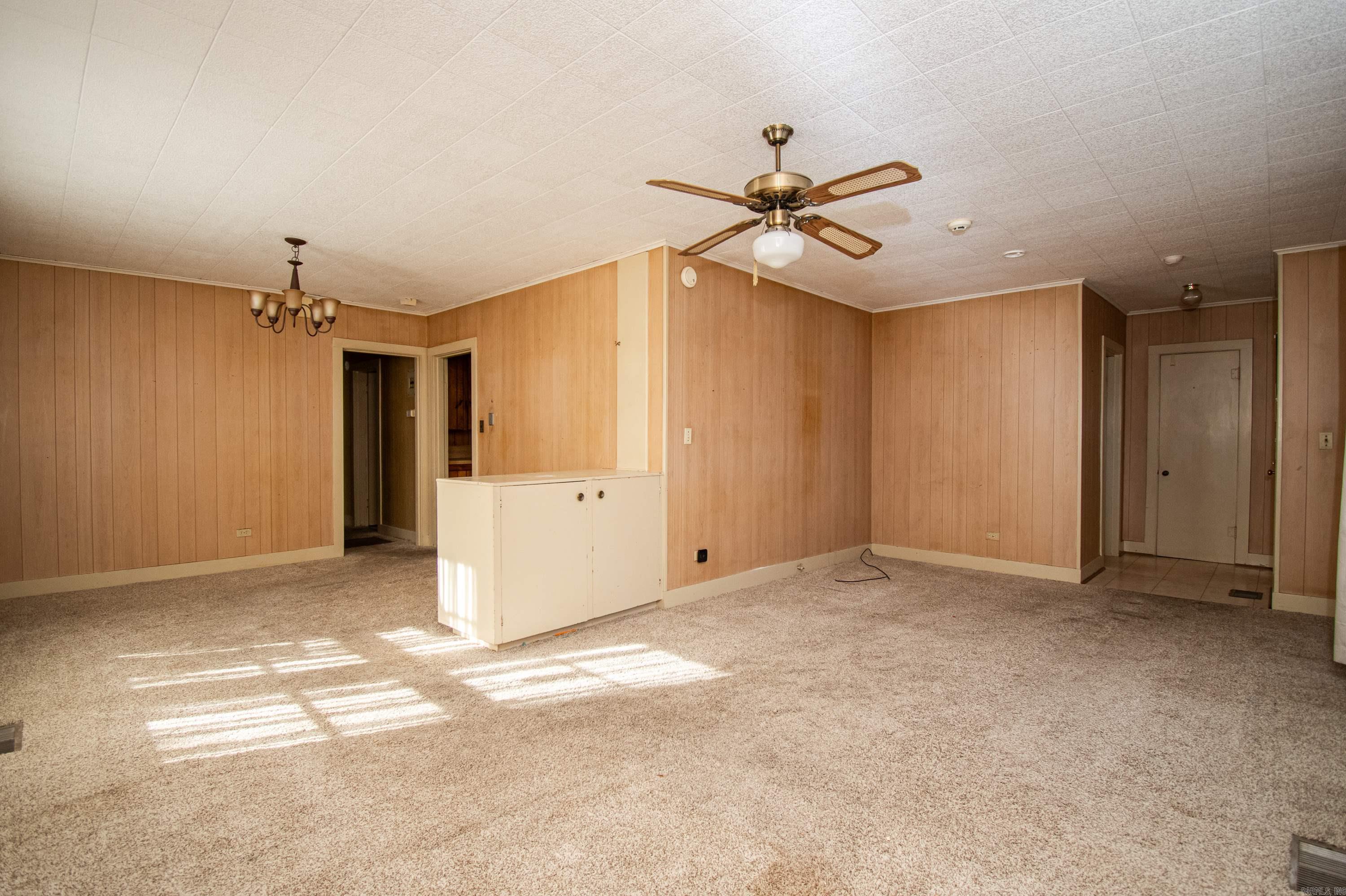 WEST WOODS - Residential