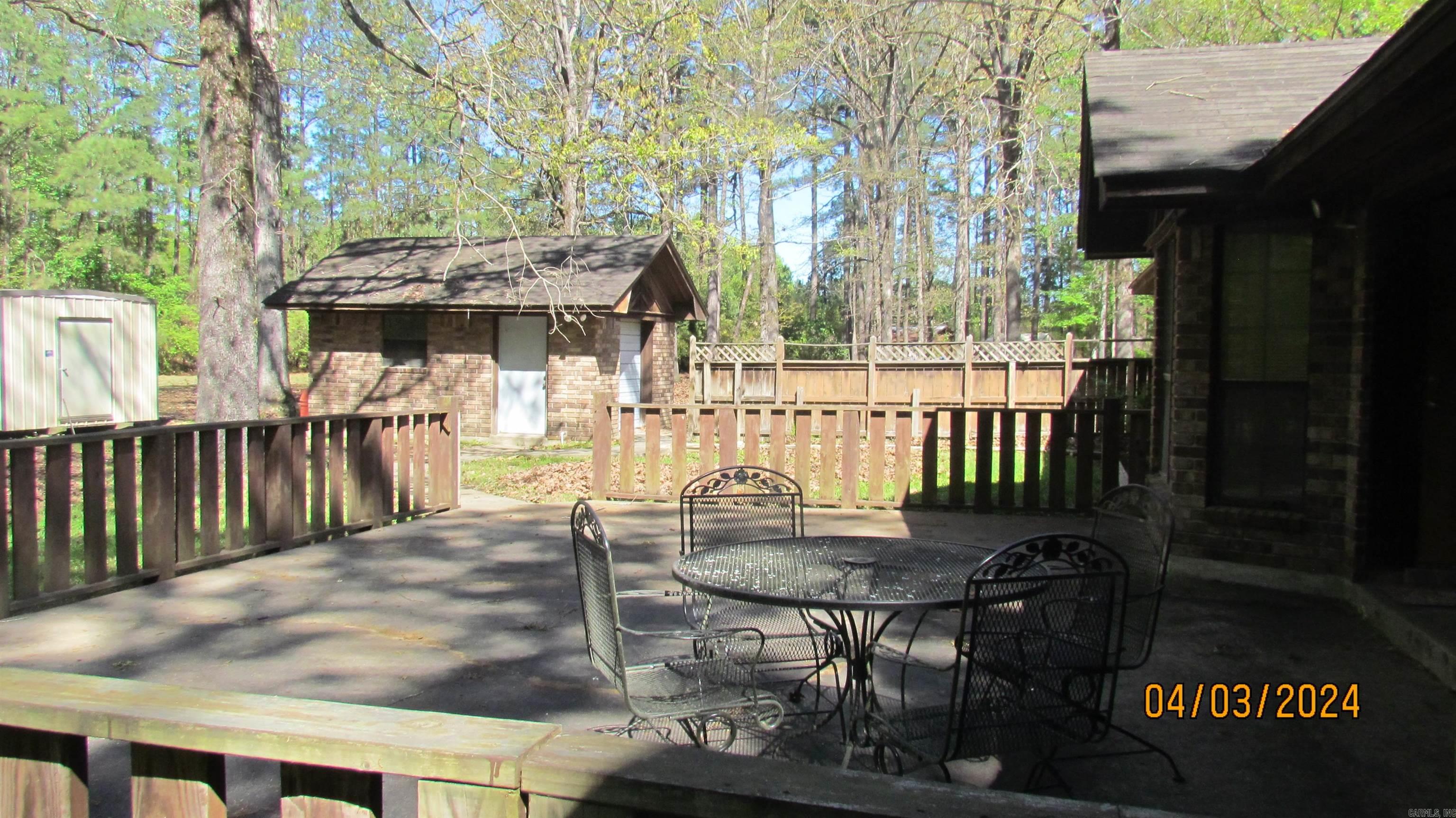 Metes & Bounds - Residential