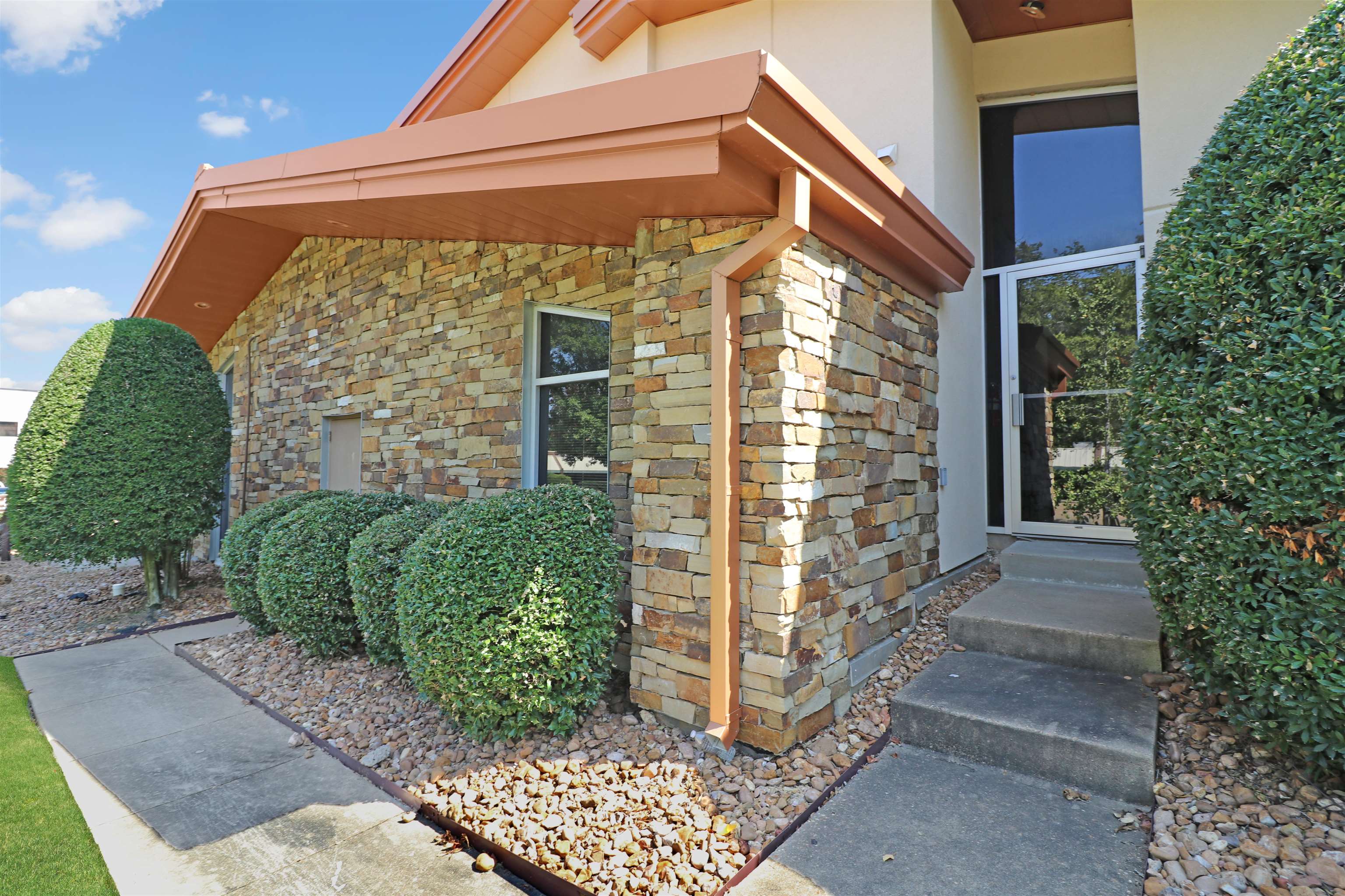 Metes & Bounds - Commercial Sale