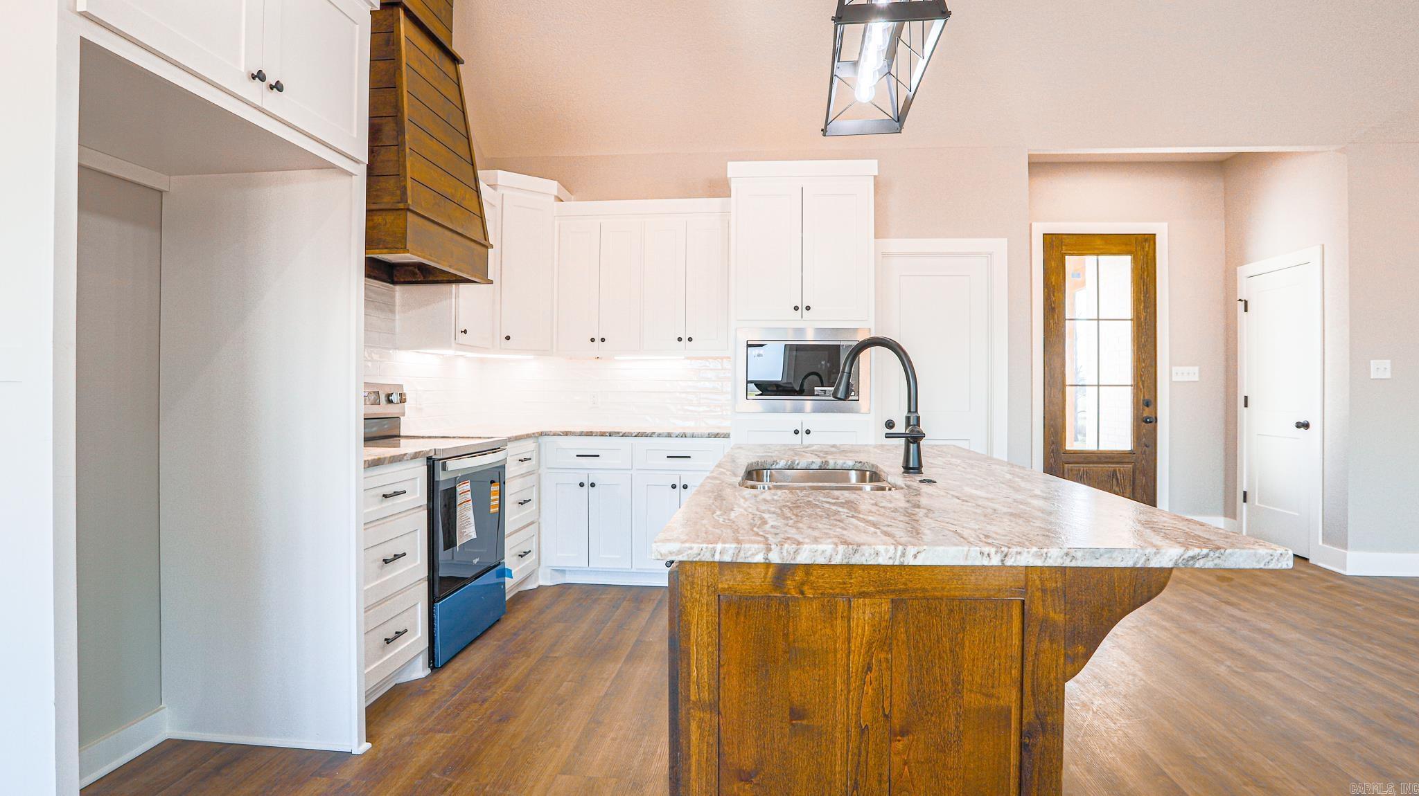 JACK FORK RIDGE - Residential