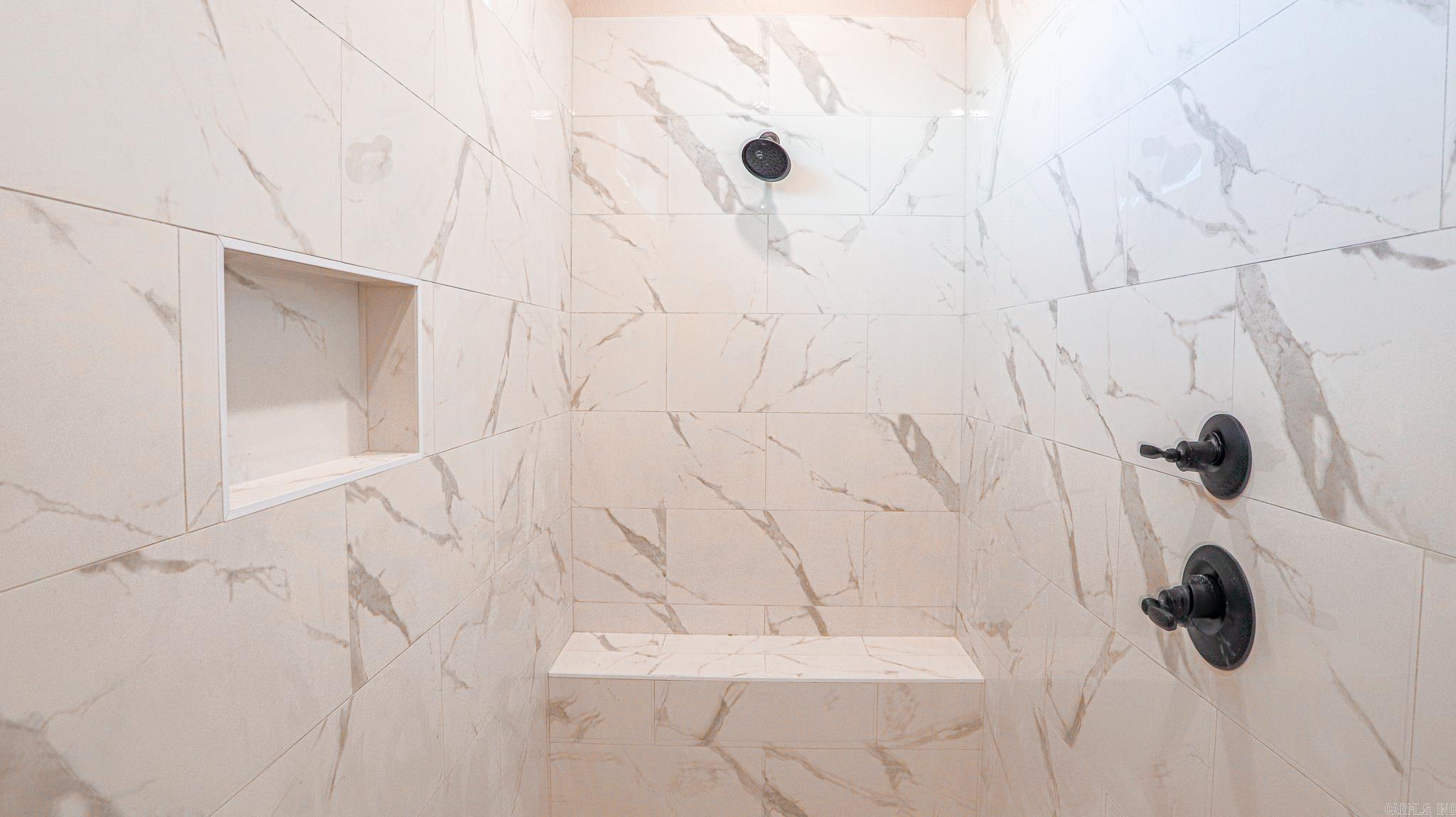 JACK FORK RIDGE - Residential