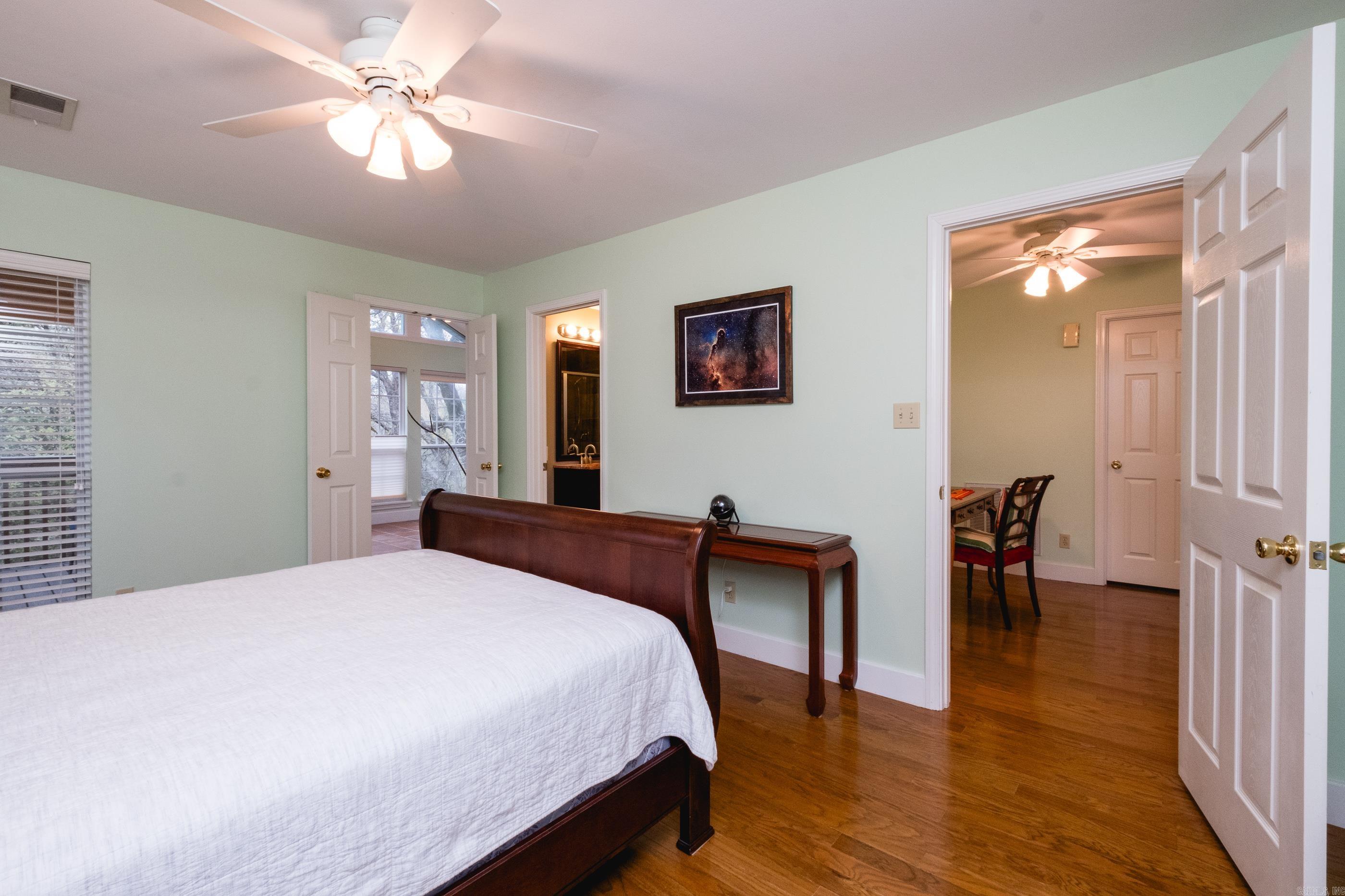 HILLCREST - Residential