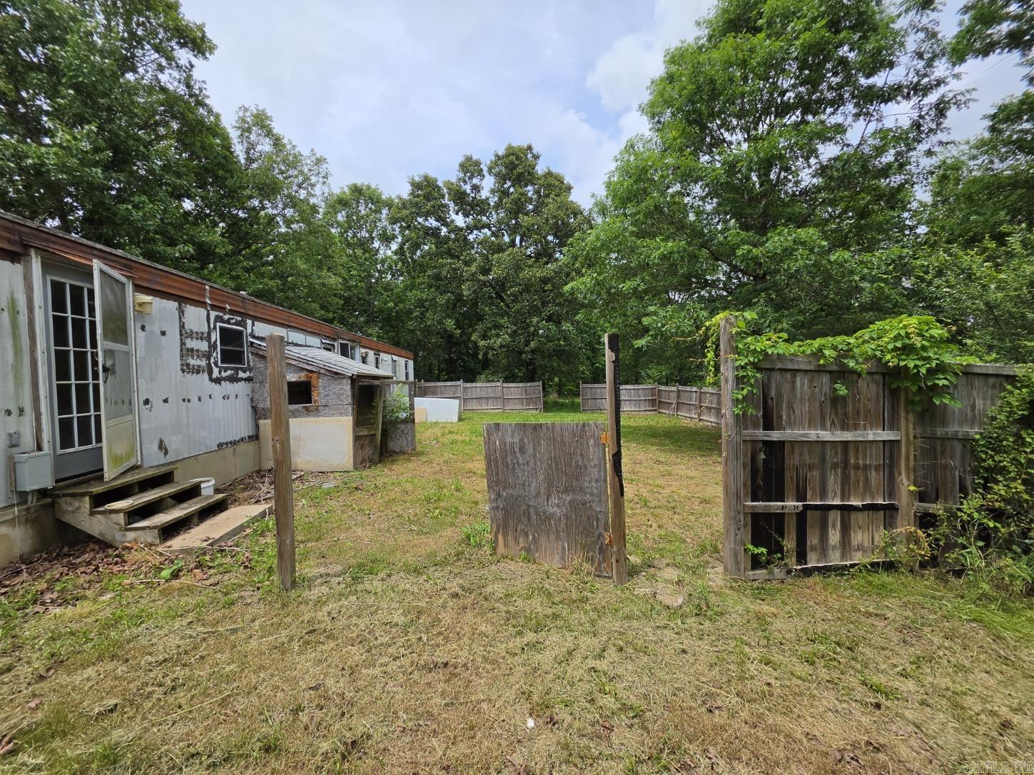 OZARK REGULAR BAPTIST CAMP - Residential