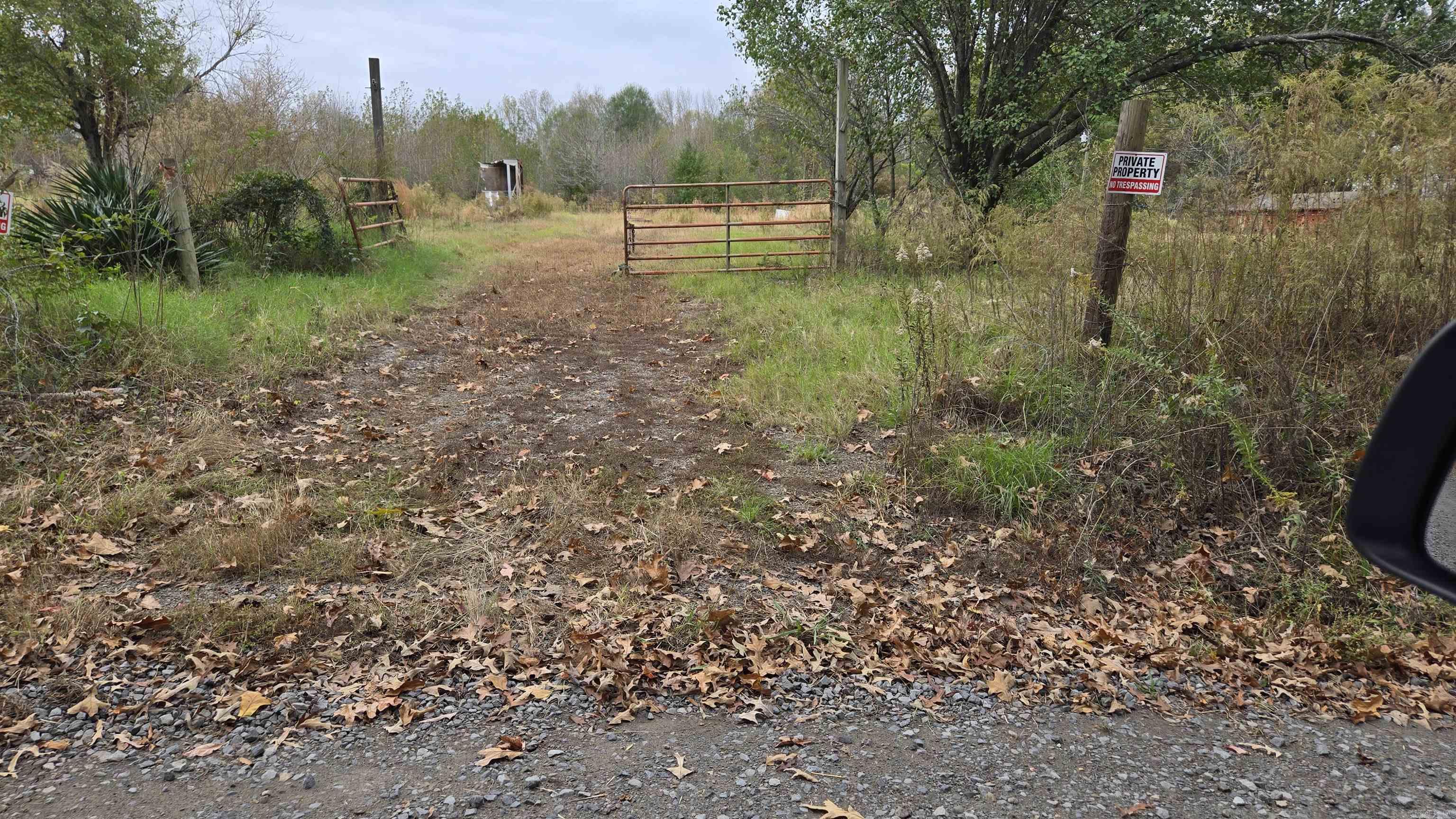 Metes & Bounds - Land