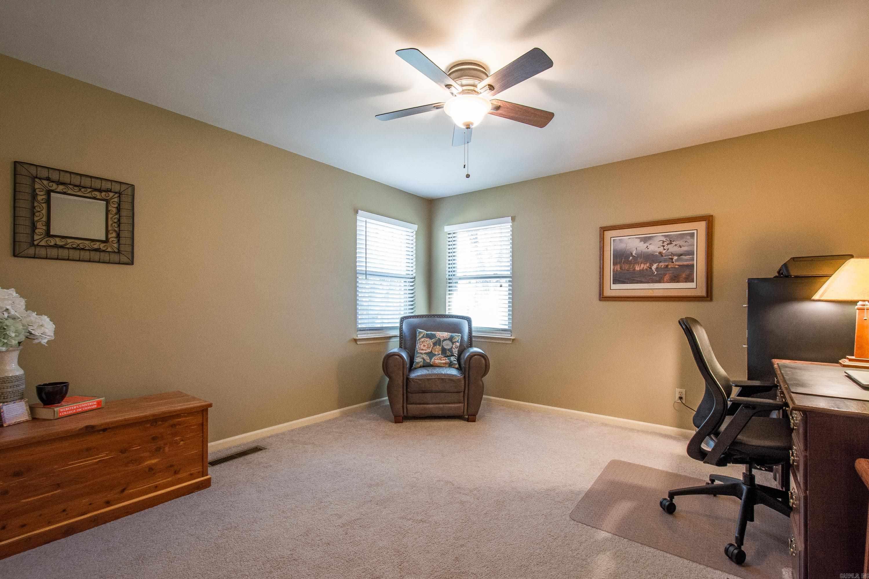 LEAWOOD MANOR - Residential