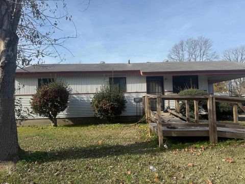 Photo of 909 Graham Avenue, North Little Rock, AR 72117 (MLS # 25049637)