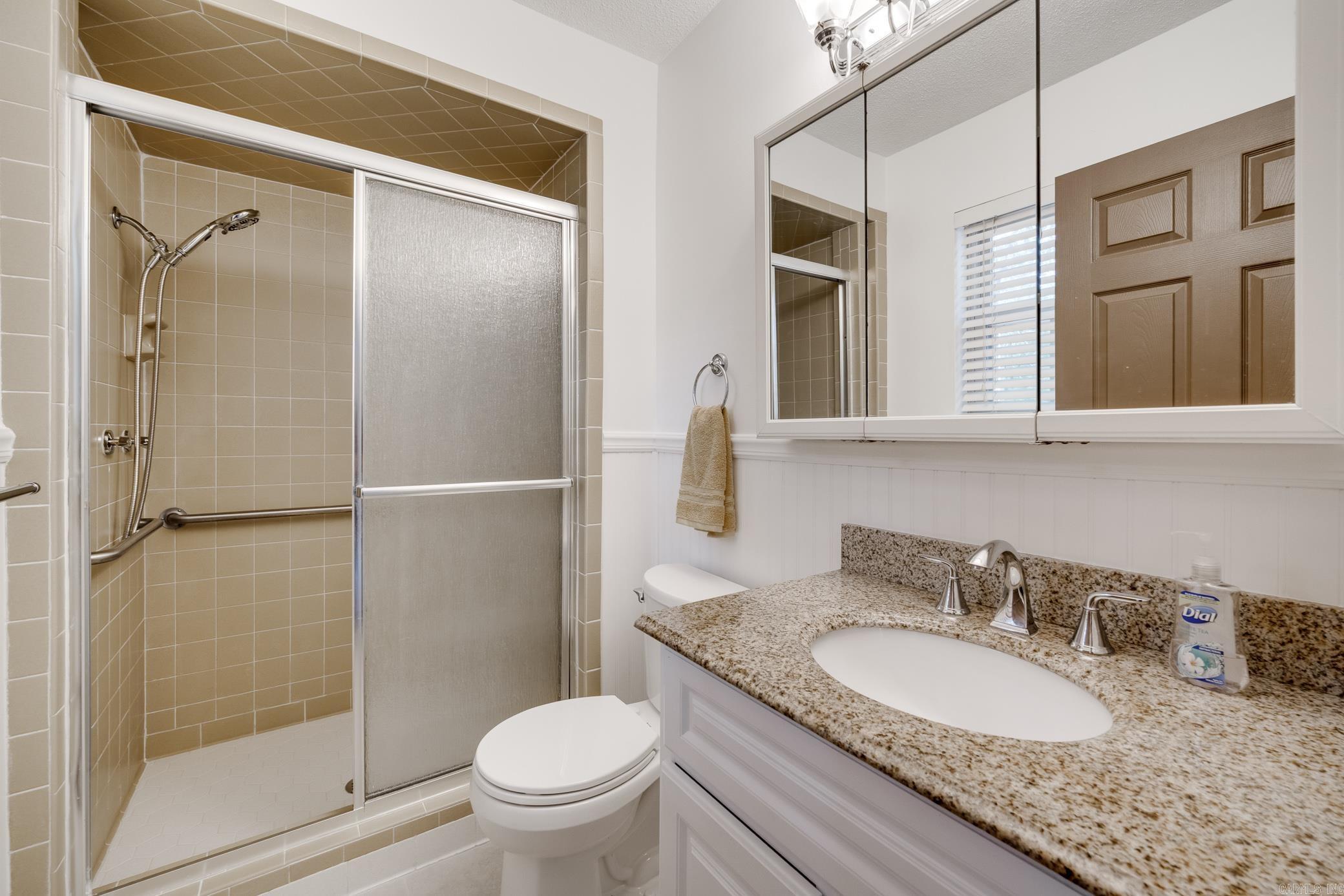 INDIAN HILLS - Residential