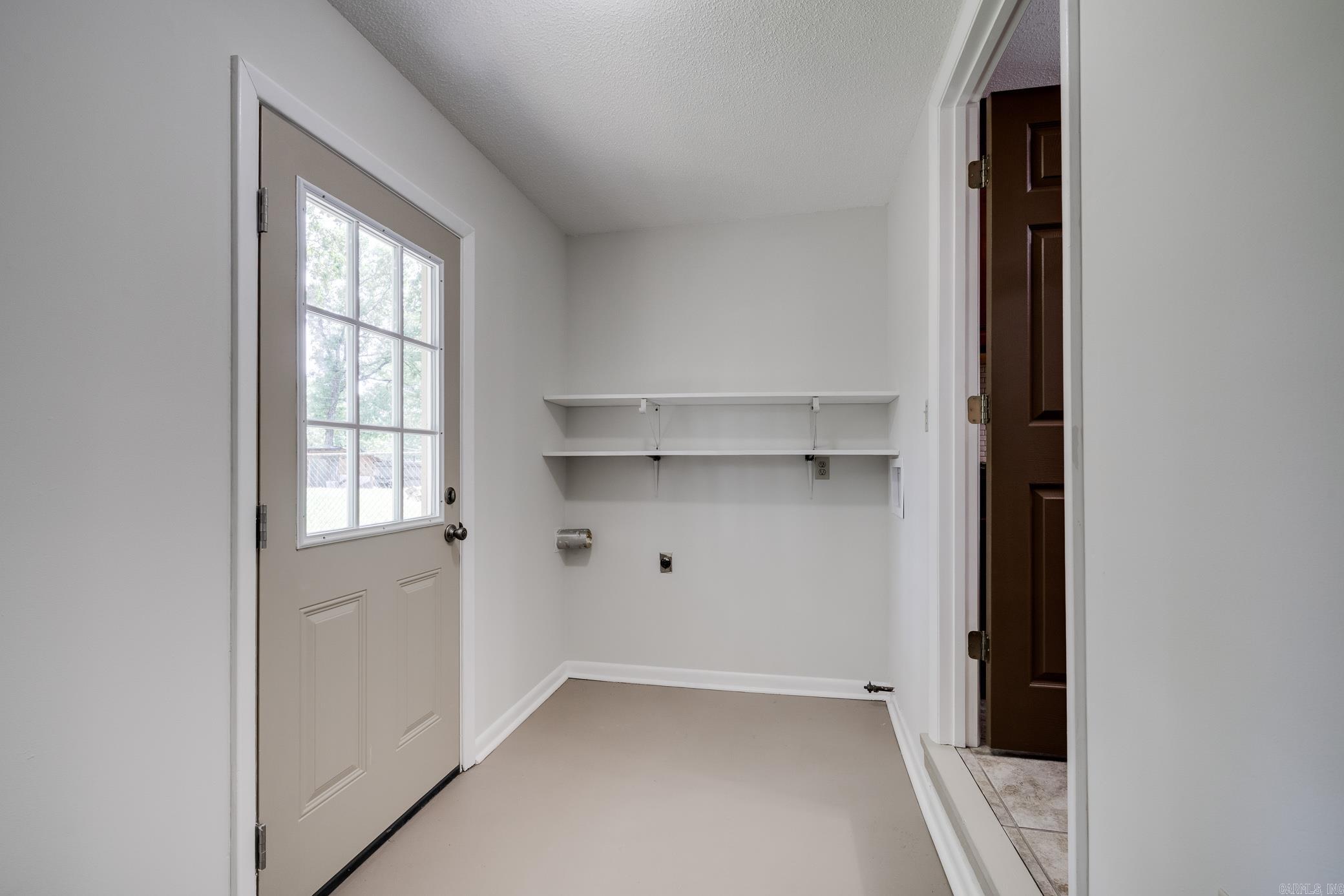 INDIAN HILLS - Residential
