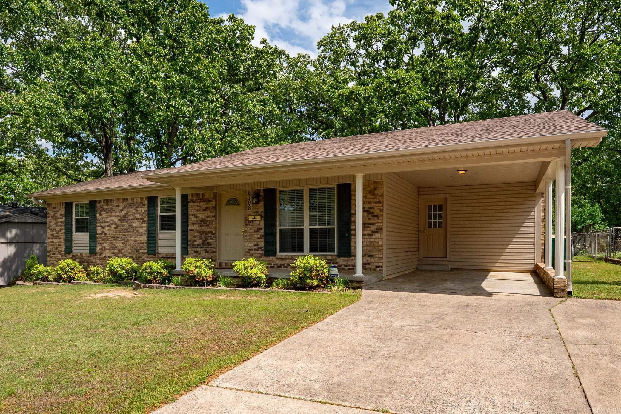 INDIAN HILLS - Residential