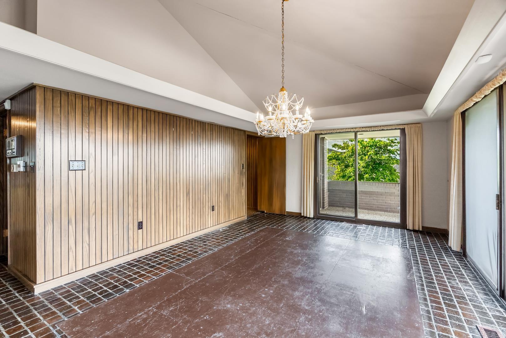 PINNACLE POINT - Residential