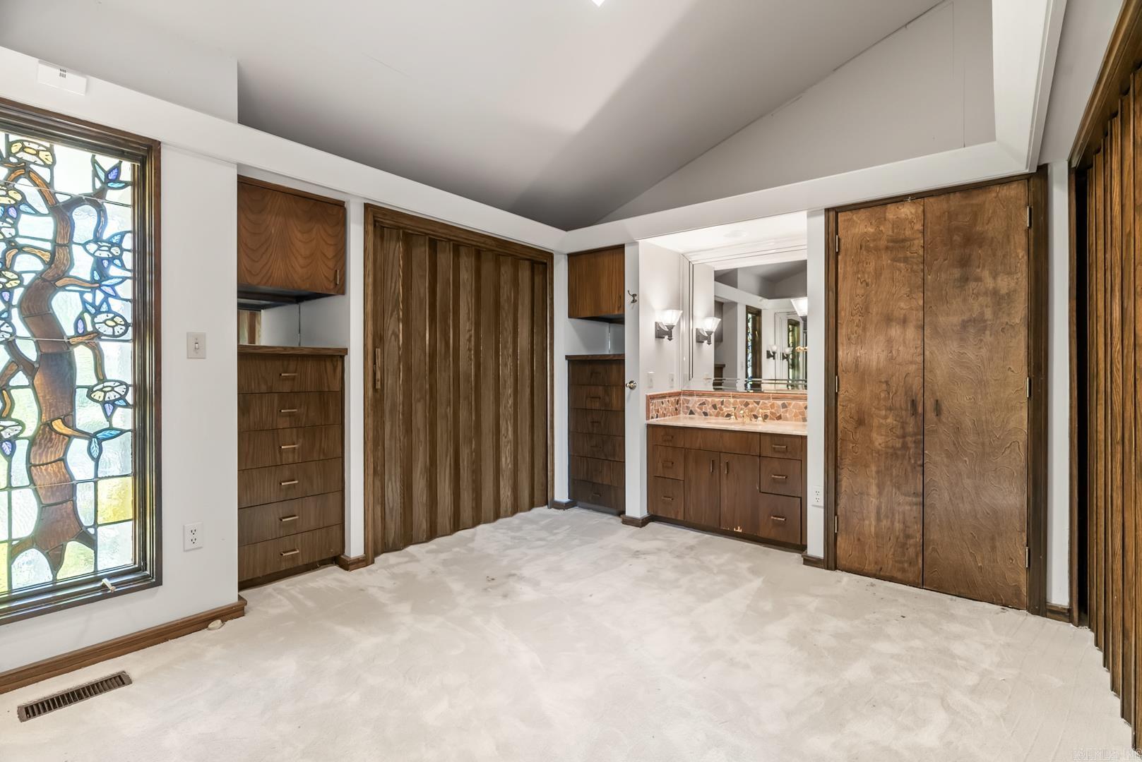 PINNACLE POINT - Residential