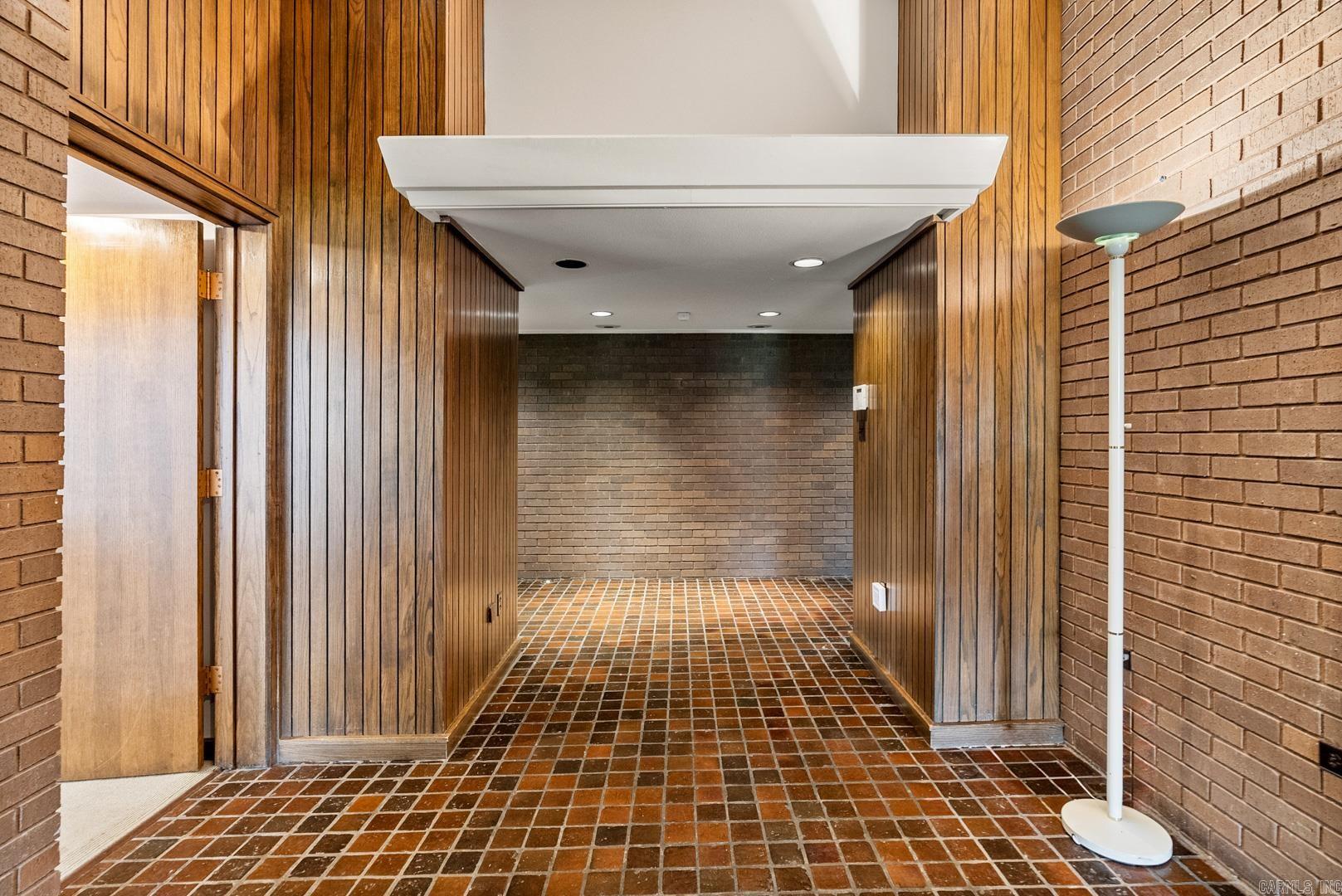 PINNACLE POINT - Residential