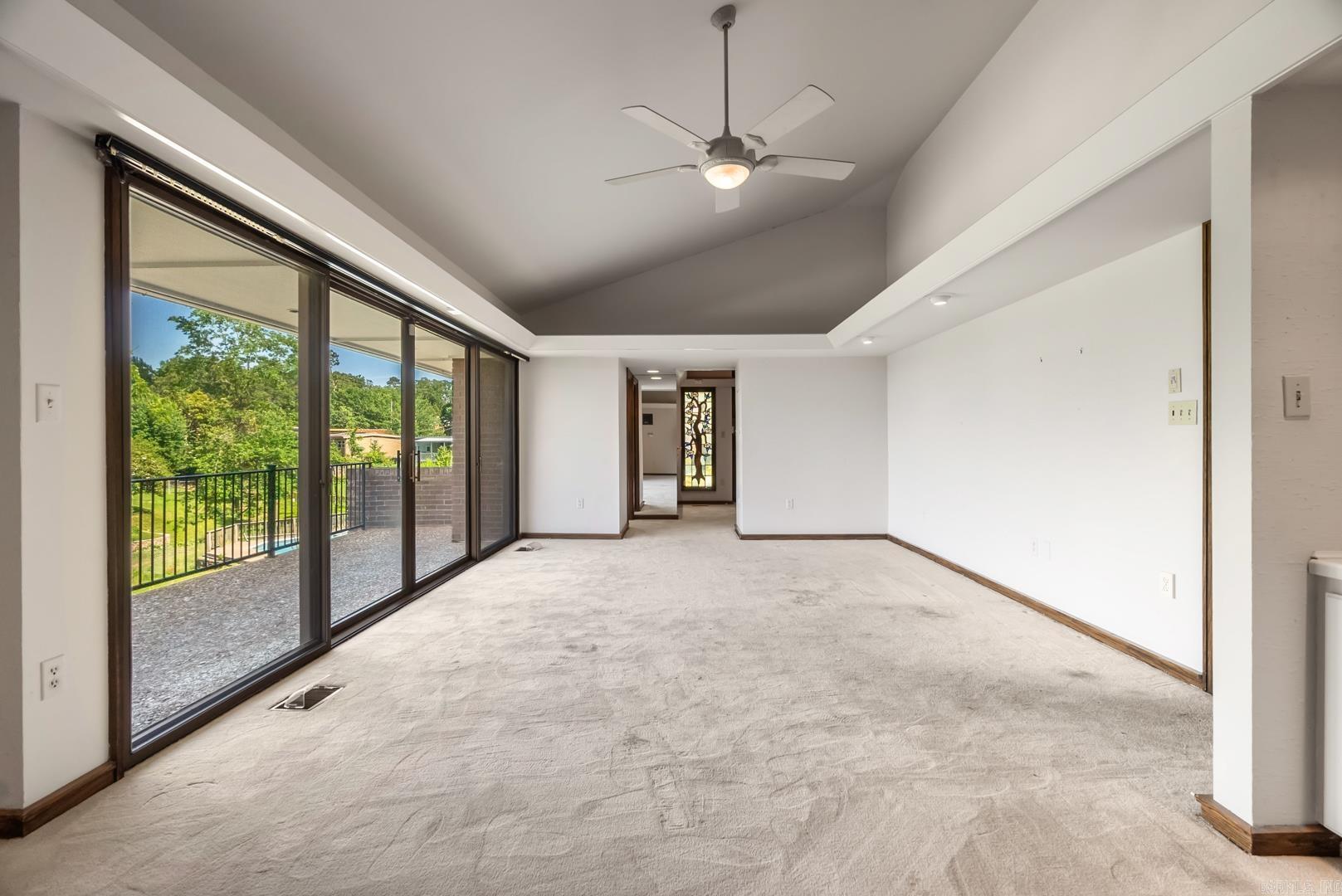 PINNACLE POINT - Residential