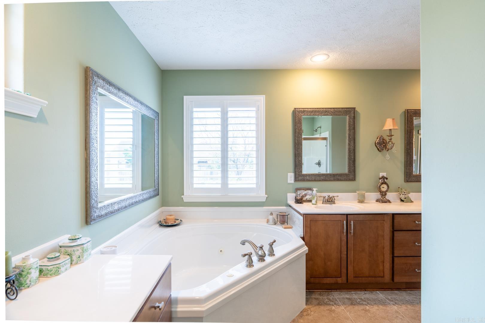 CHAPEL CREEK - Residential