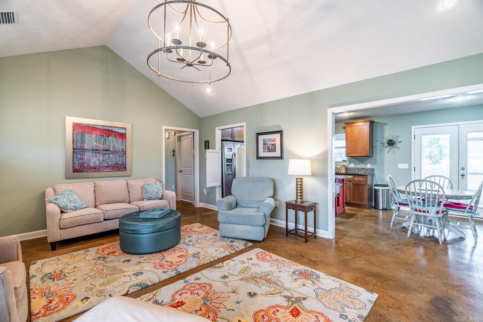 CHAPEL CREEK - Residential